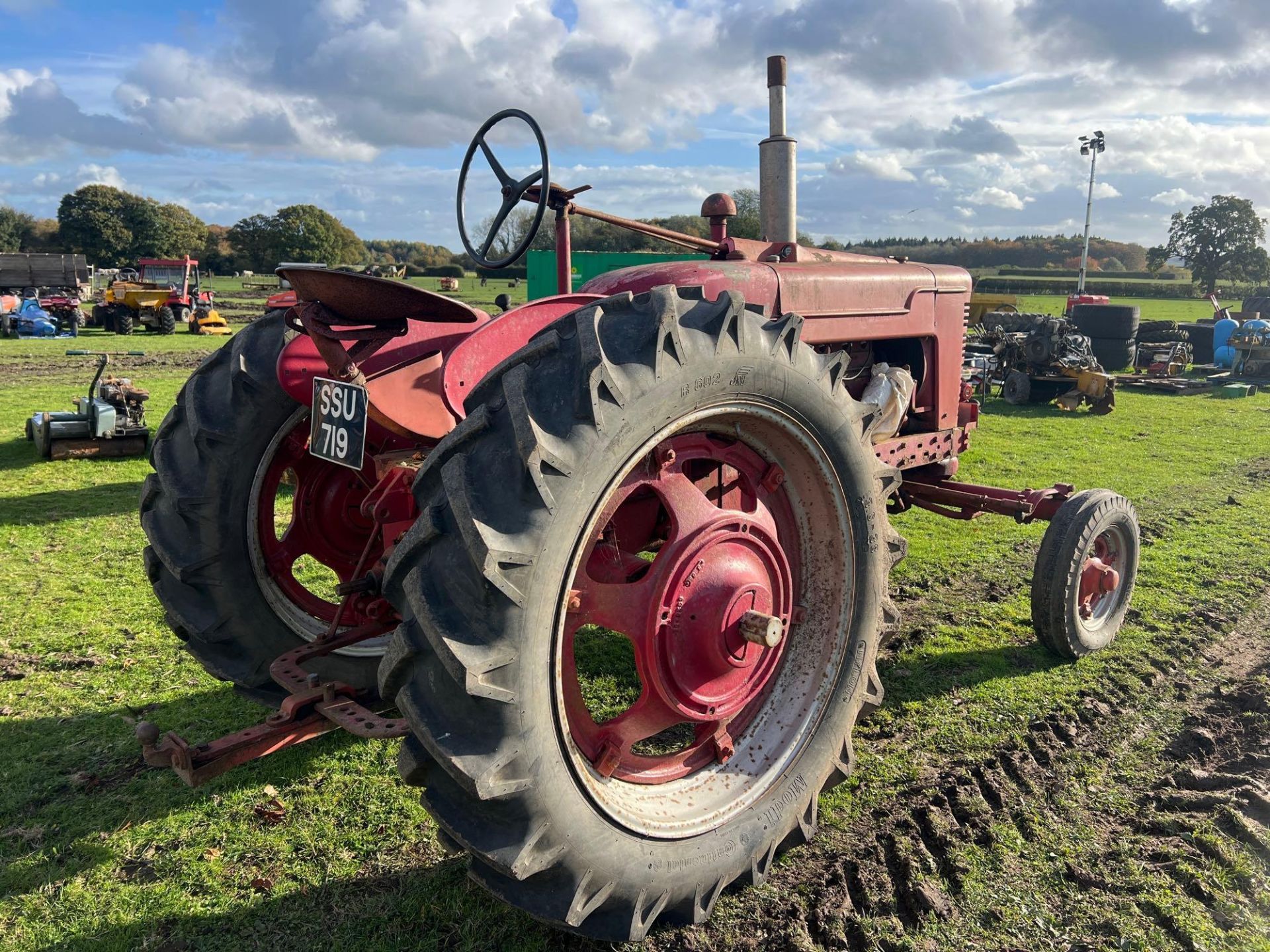 Farmall VM tractor with V5 - Bild 4 aus 5