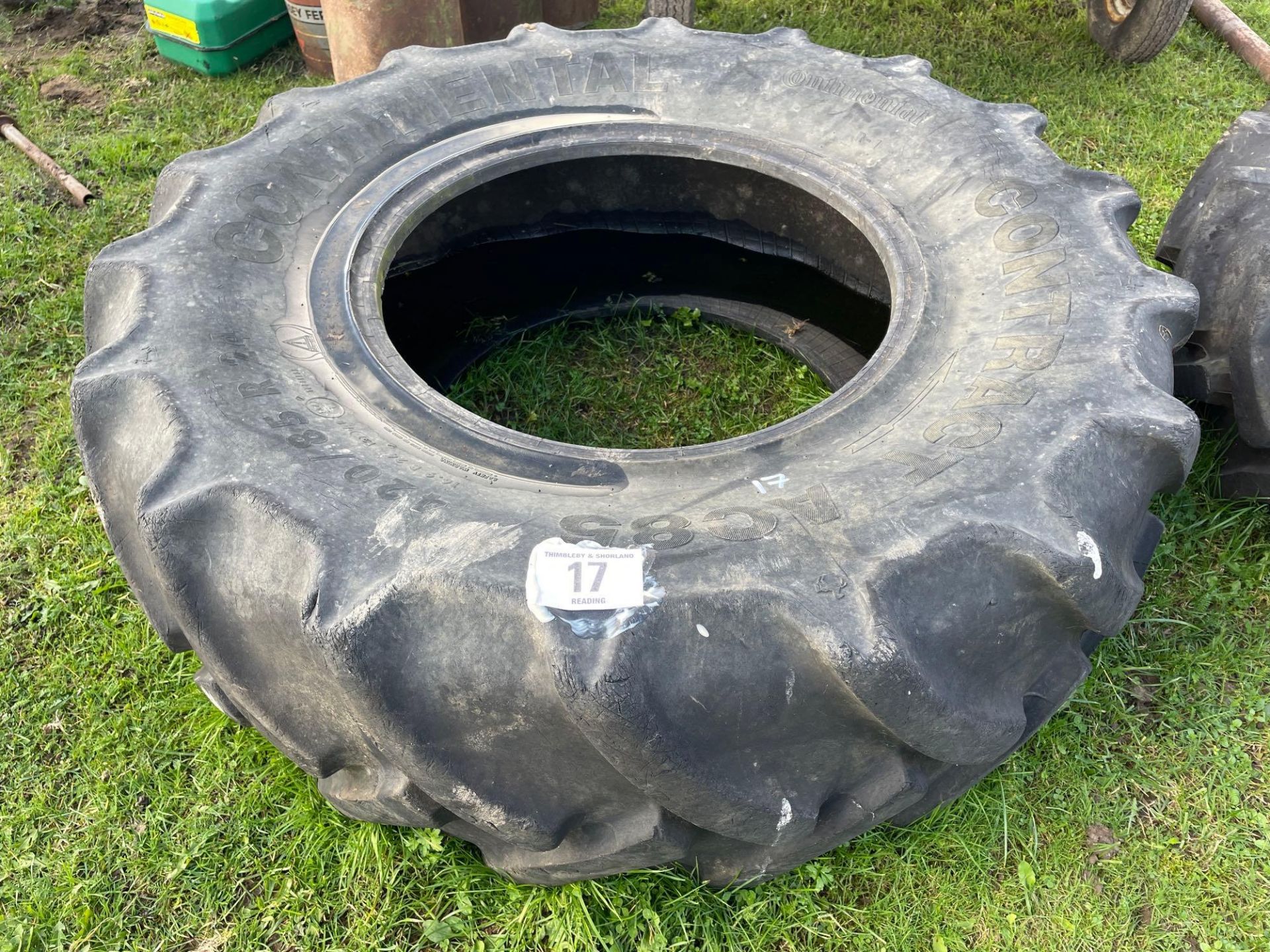 420 R85-24 tyre