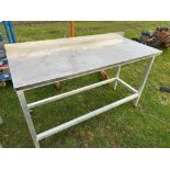 Stainless steel preparation table