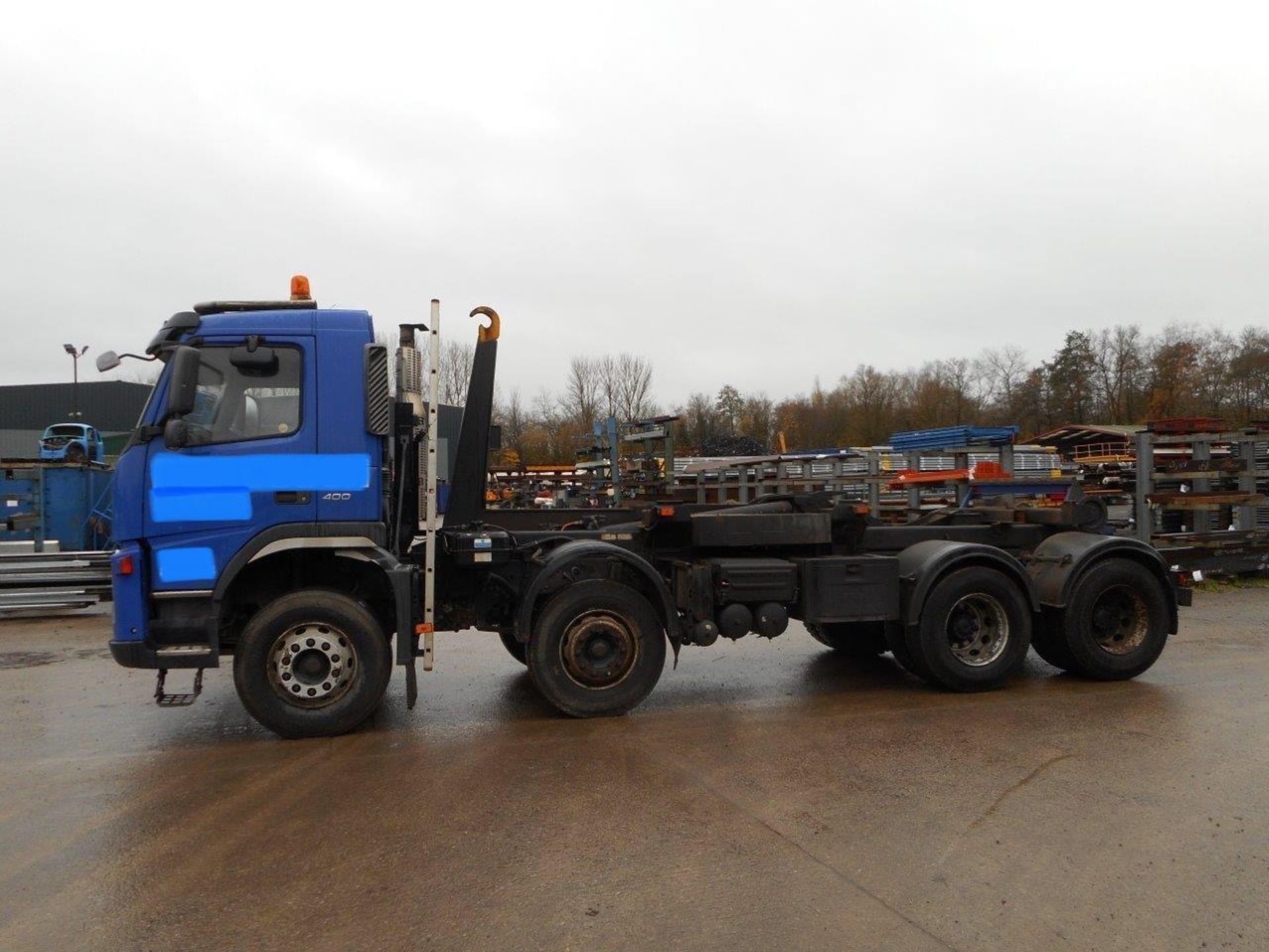 Volvo FM-400 Euro 3 Rigid, with Volvo Edbro ro/ro - Image 2 of 16