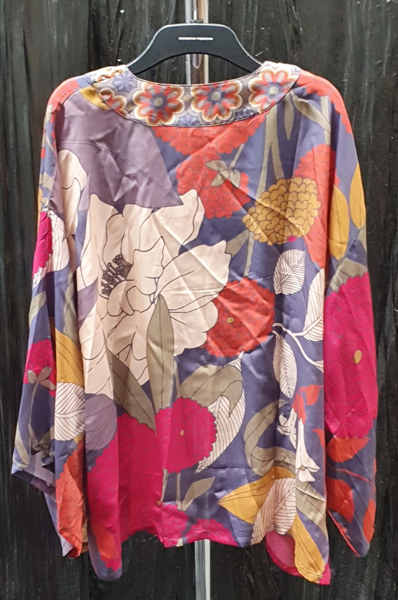 4 x Powder Kimono Jackets - Folk Art Petal Finish 100% Viscose Fabric - Adult One Size - New Stock - - Image 10 of 13