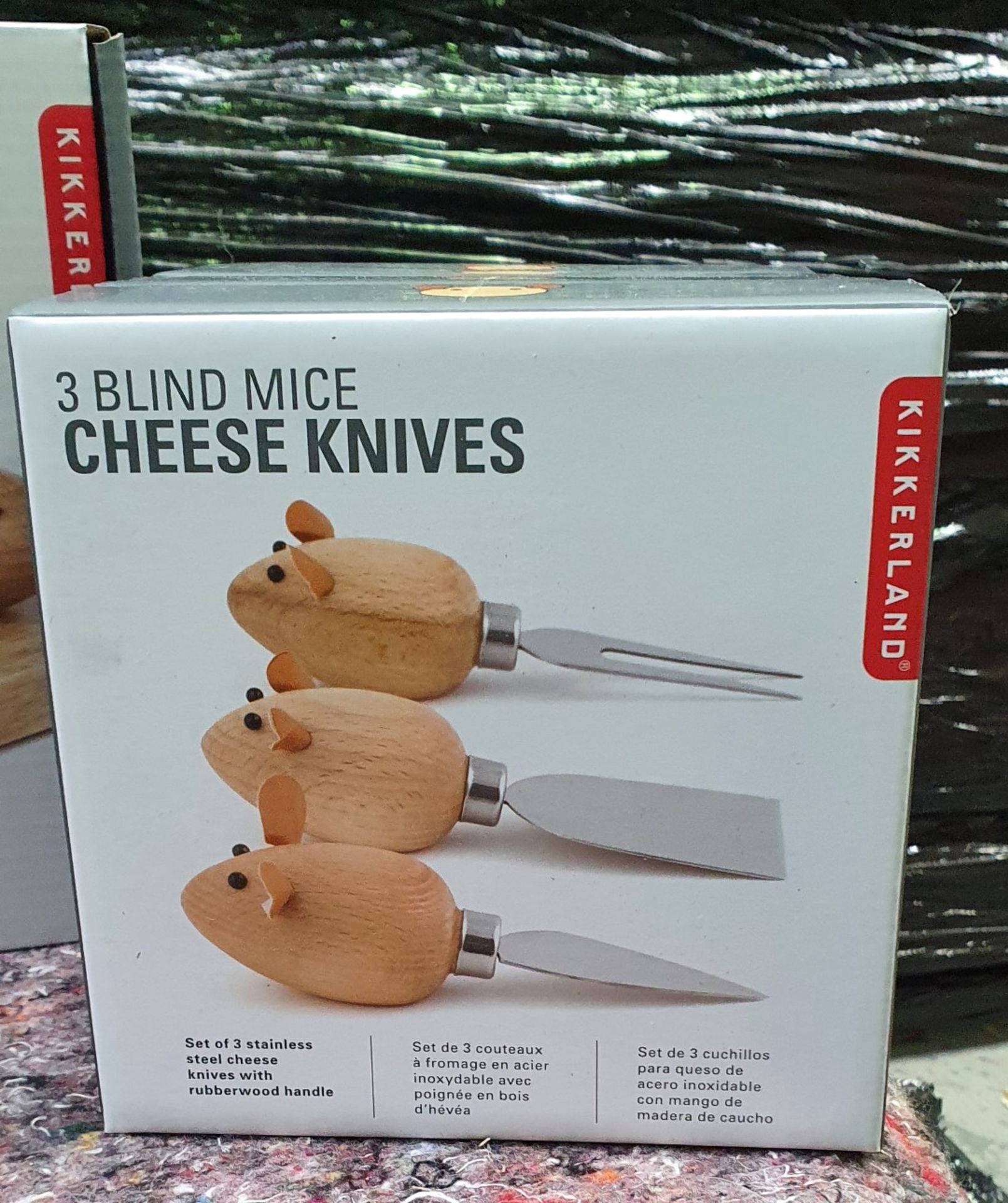 4 x Three Blind Mice Cheese Board and Knife Sets, 4 x Cheese Knife Sets and 4 x Vegan Wax Wraps - - Image 4 of 6