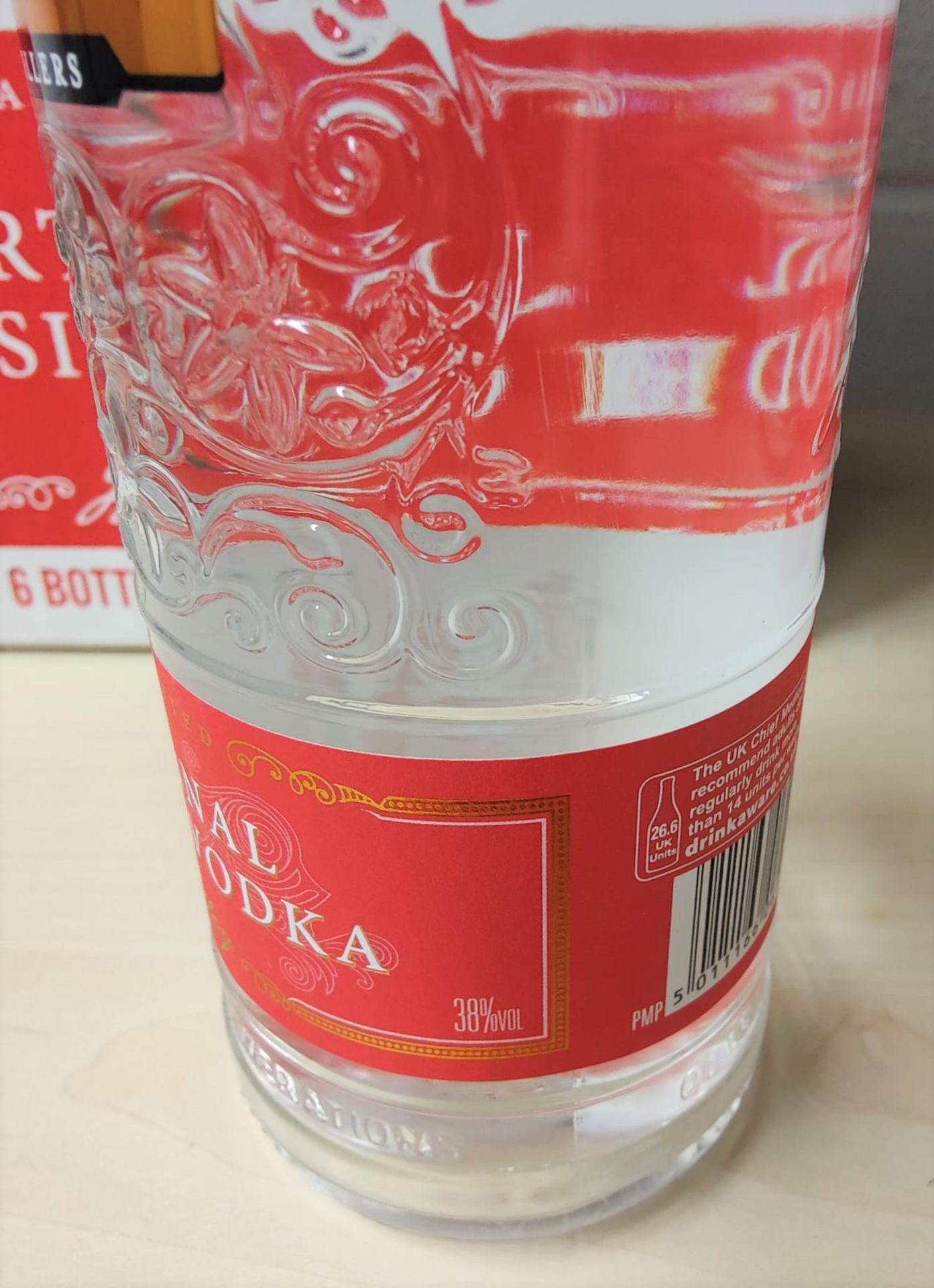 1 x Bottle of J.J Whitley Artisanal 70cl Vodka - Multi Award Winning Vodka - 38% Volume - New Sealed - Image 3 of 3