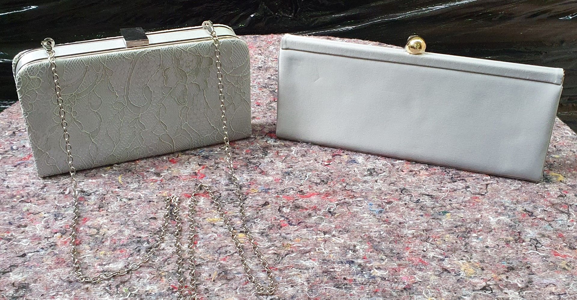 2 x Ladies Handbag Purses - Includes One By Sarah Jessica Parker - Unused Stock - Ref: TCH238 -