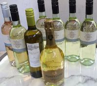 8 x Bottles of Assorted 75cl Wines - Includes Los Picos Sauvignon Blanc, Montelvini Prosecco and Via
