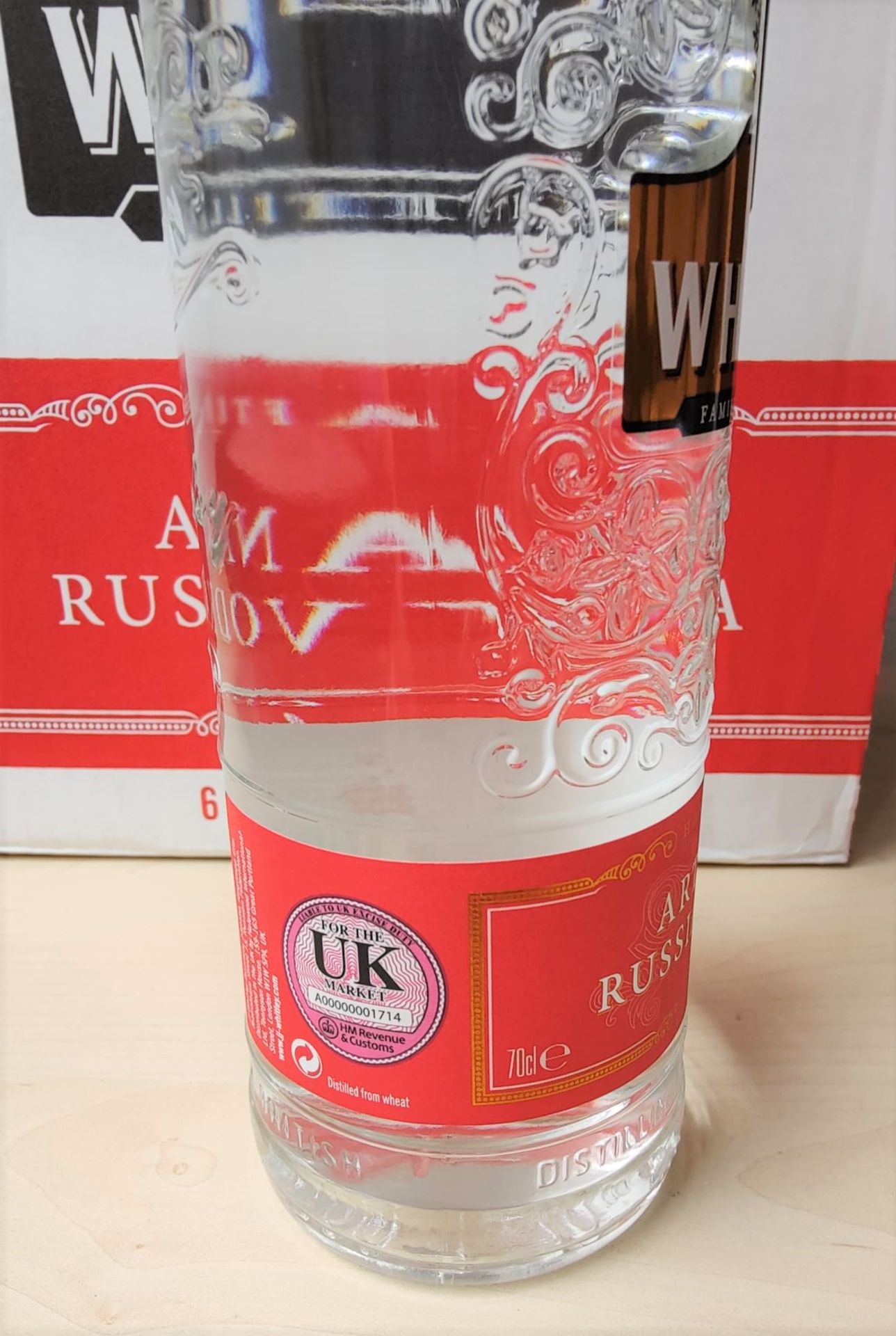 1 x Bottle of J.J Whitley Artisanal 70cl Vodka - Multi Award Winning Vodka - 38% Volume - New Sealed - Image 2 of 3
