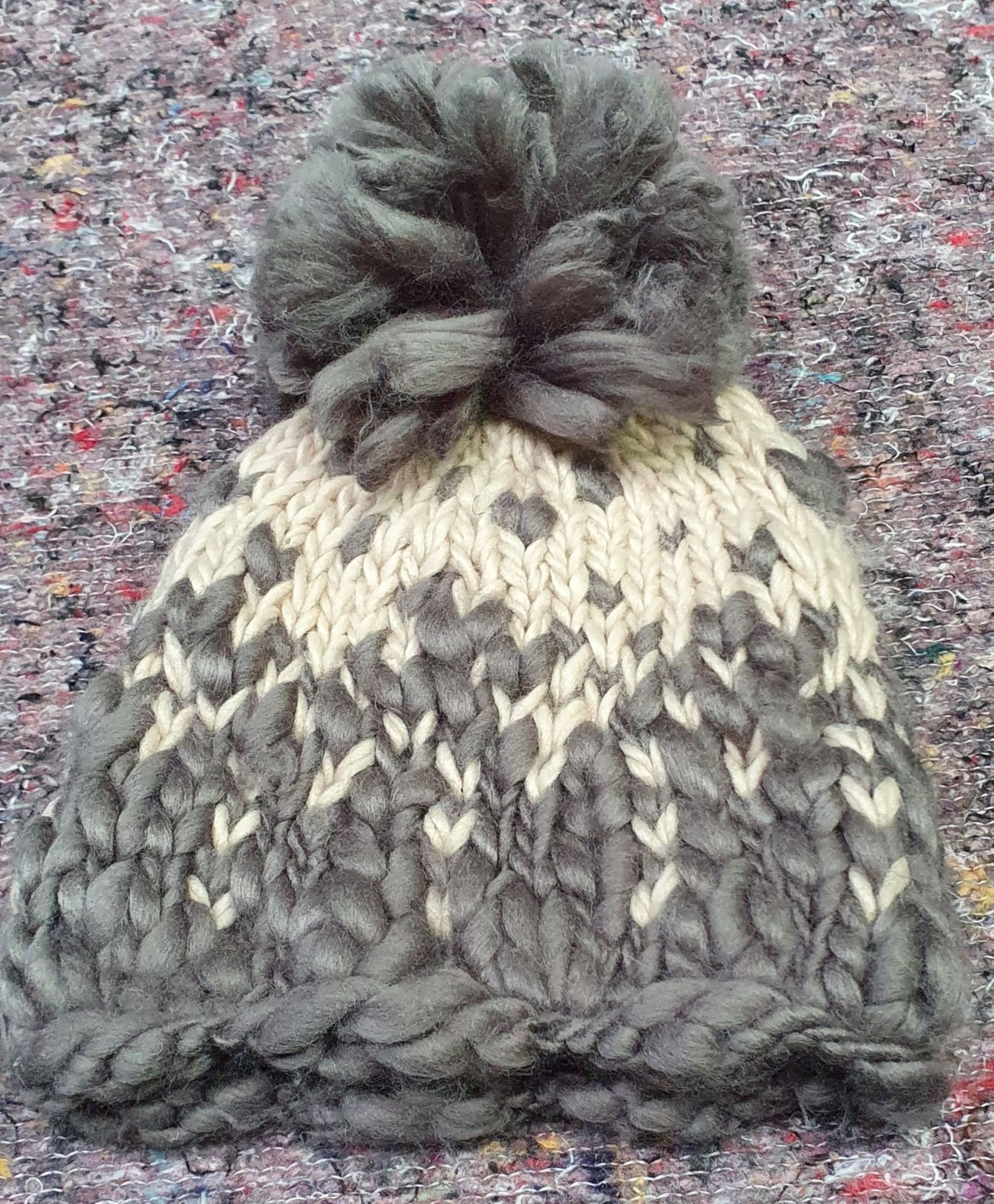 13 x Assorted Bobble Hats and Woolly Gloves by From The Source - New Stock - Ref: TCH236 - CL840 - - Image 6 of 24