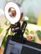 4 x Kikkerland Selfie USB Powered Ring Lights With Mounting Clips - RRP £84 - New Boxed Stock - Ref: