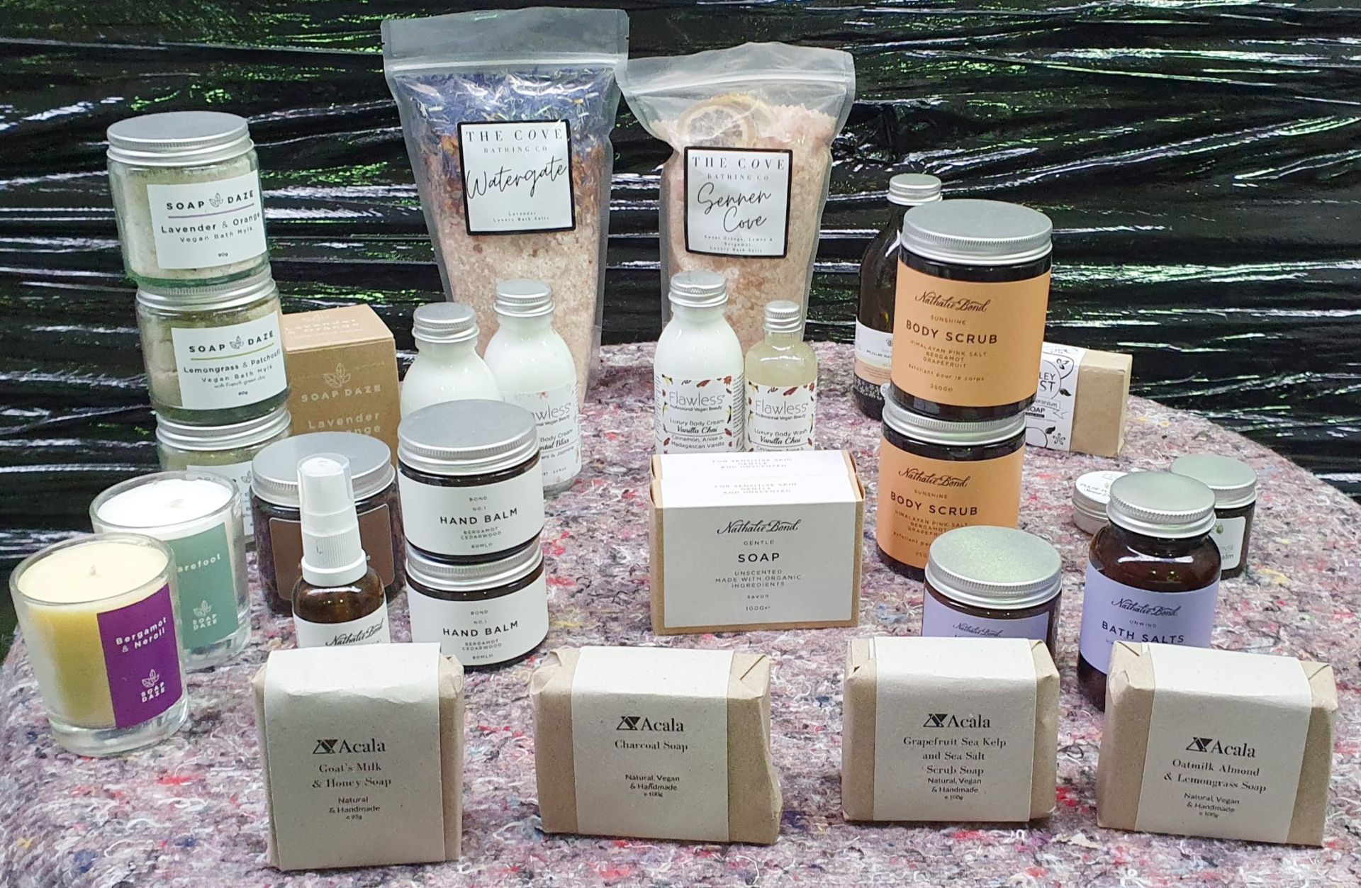 30 x Assorted Bathroom Beauty Products Including Acala Goats Milk & Honey Soap, Nathalie Bond Body