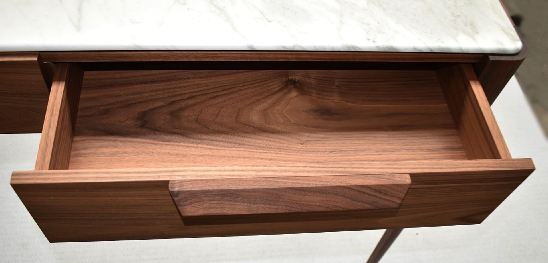 1 x PORADA 'Ziggy 10' Designer Console Table with Drawers - Original RRP £2,149 - Image 6 of 10