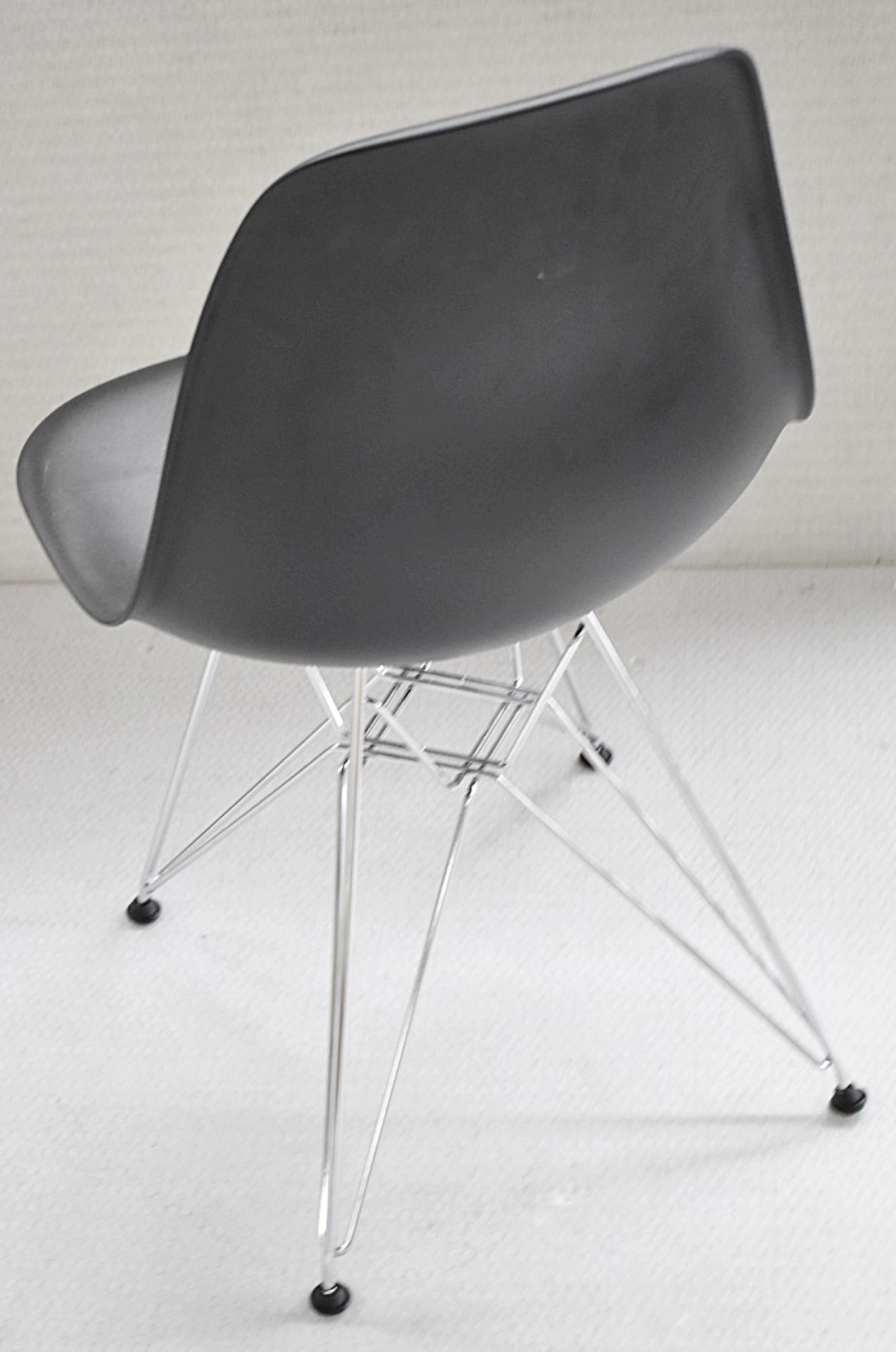 1 x VITRA Eames DSR Designer Plastic Chair In Black & Chrome - Original RRP £290.00 - Image 7 of 7