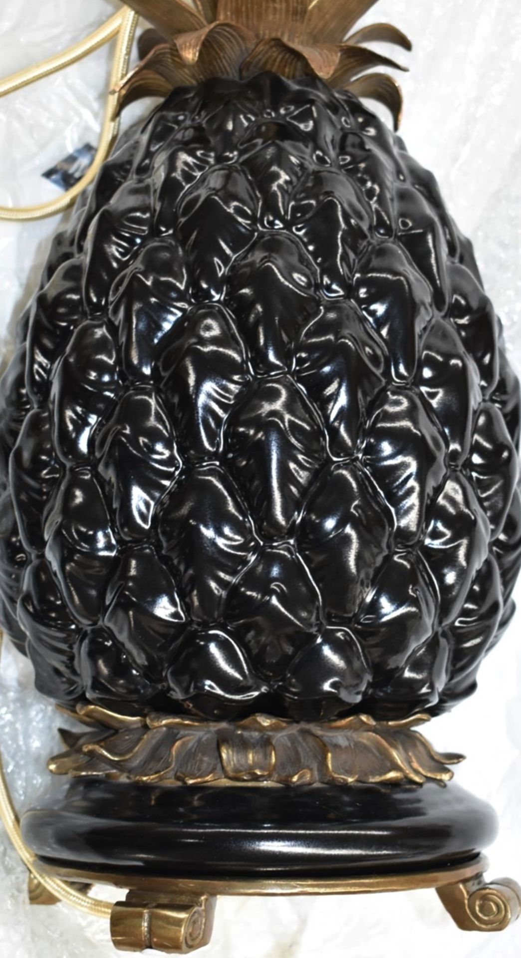 1 x HOUSE OF HACKNEY 'Ananas' Ceramic Pineapple Lamp Stand In Black - RRP £545.00 - Image 5 of 8