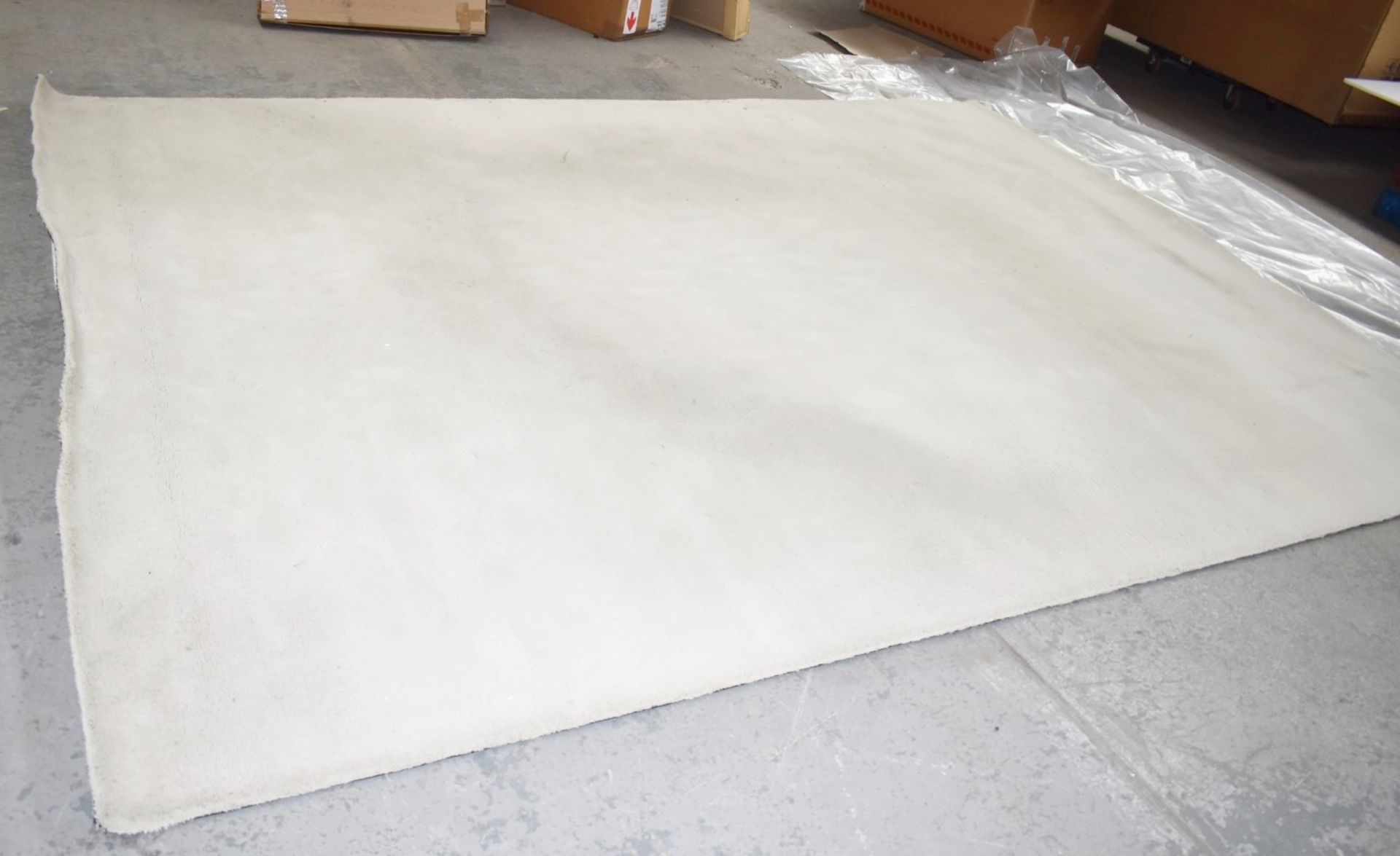 1 x PORADA 'Eden' Luxury Hand-tufted ECONYL® Rug In White, 300x400cm - Original RRP £6,473 - Image 3 of 7