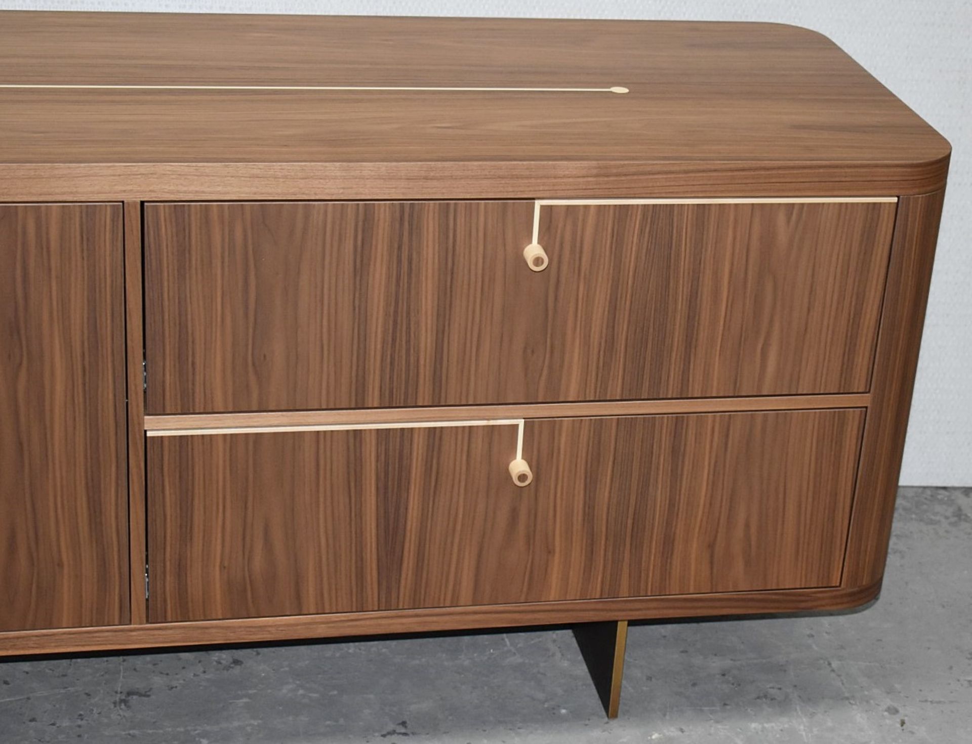 1 x PORADA 'Rondo 1' Solid Canaletto Walnut Designer Sideboard *Stunning Piece* Original RRP £7,176 - Image 6 of 12