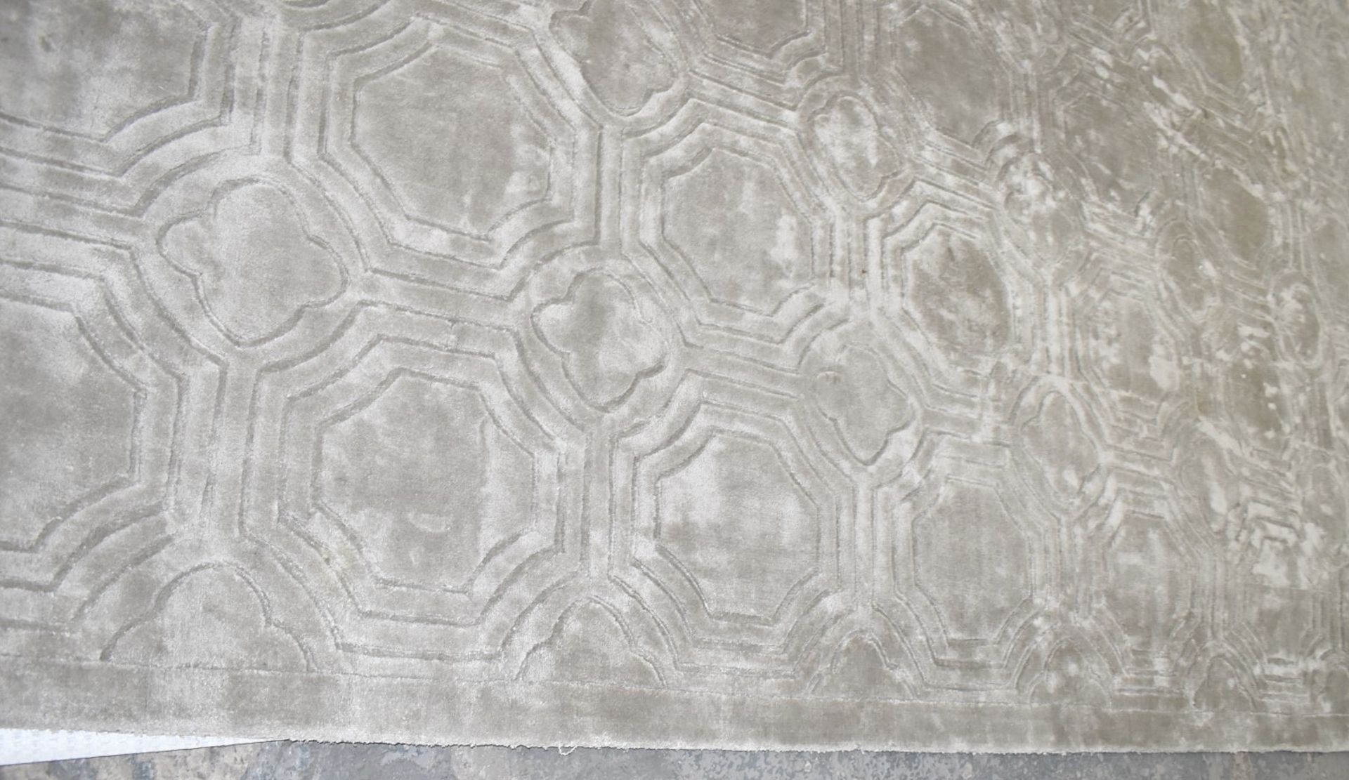 1 x EICHHOLTZ 'Harris' Luxury Carpet Rug In Platinum Grey - Original RRP £4,865 *Read Full - Image 6 of 8