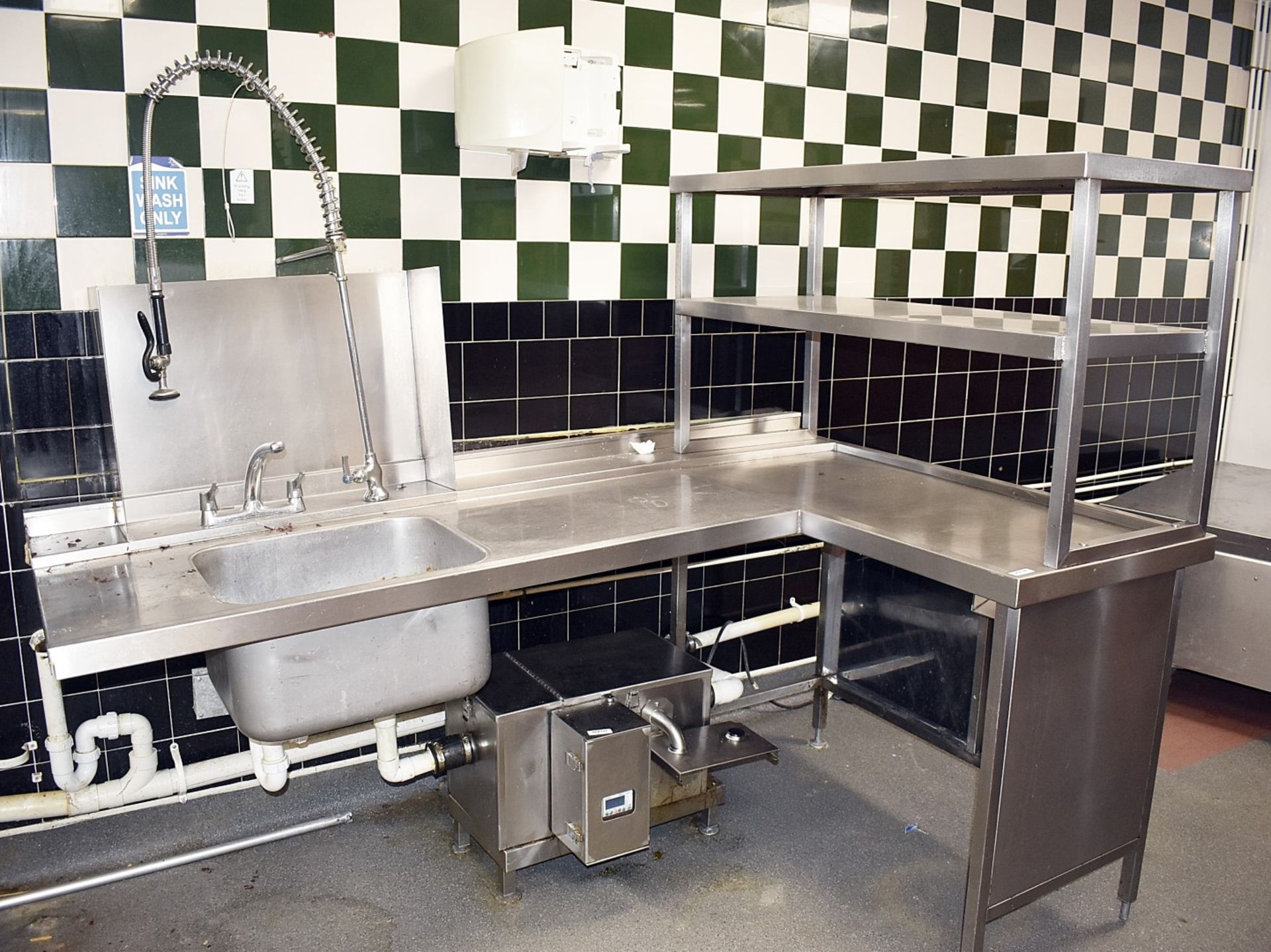 1 x Commercial Stainless Steel Passthrough Inlet and Outlet Tables With Wash Basin and Spray Hose