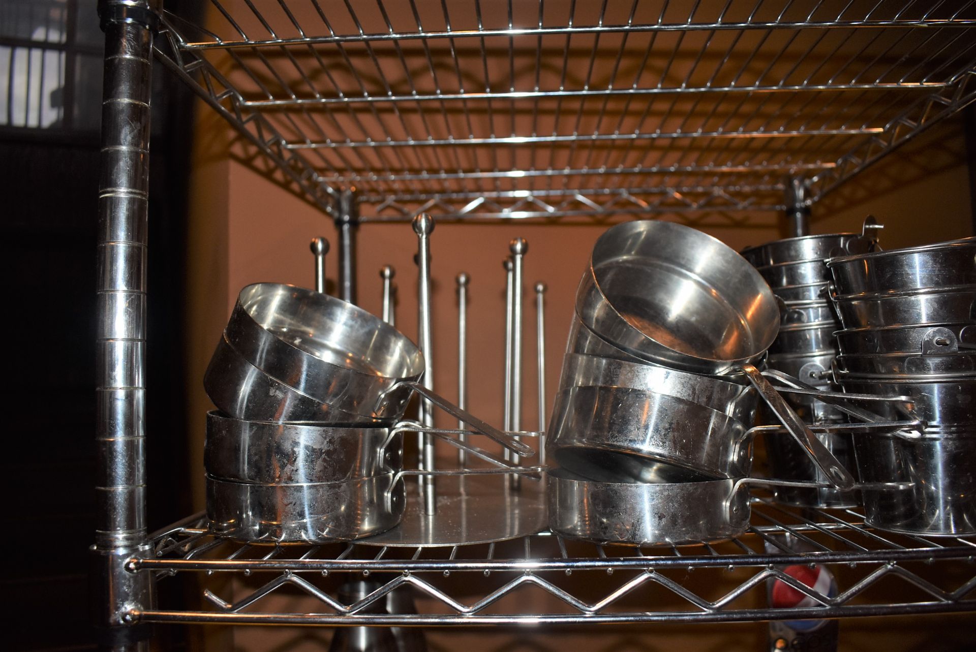 1 x Assorted Job Lot to Include Various Stainless Steel Kitchen Items and More - Please See Pictures - Image 11 of 16