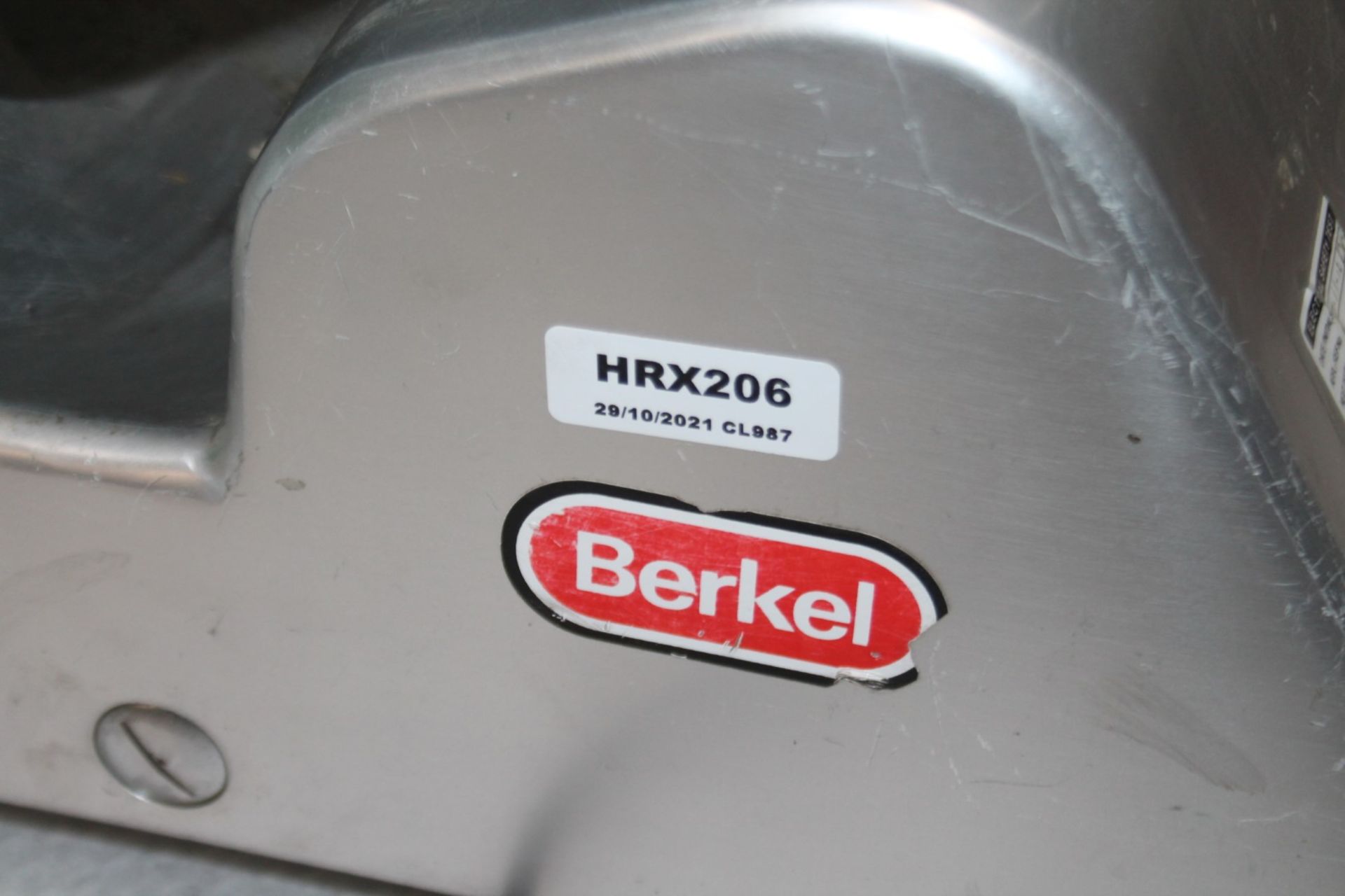 1 x Avery Berkel Commercial Meat Slicer (RP-M351CE) - Image 7 of 9