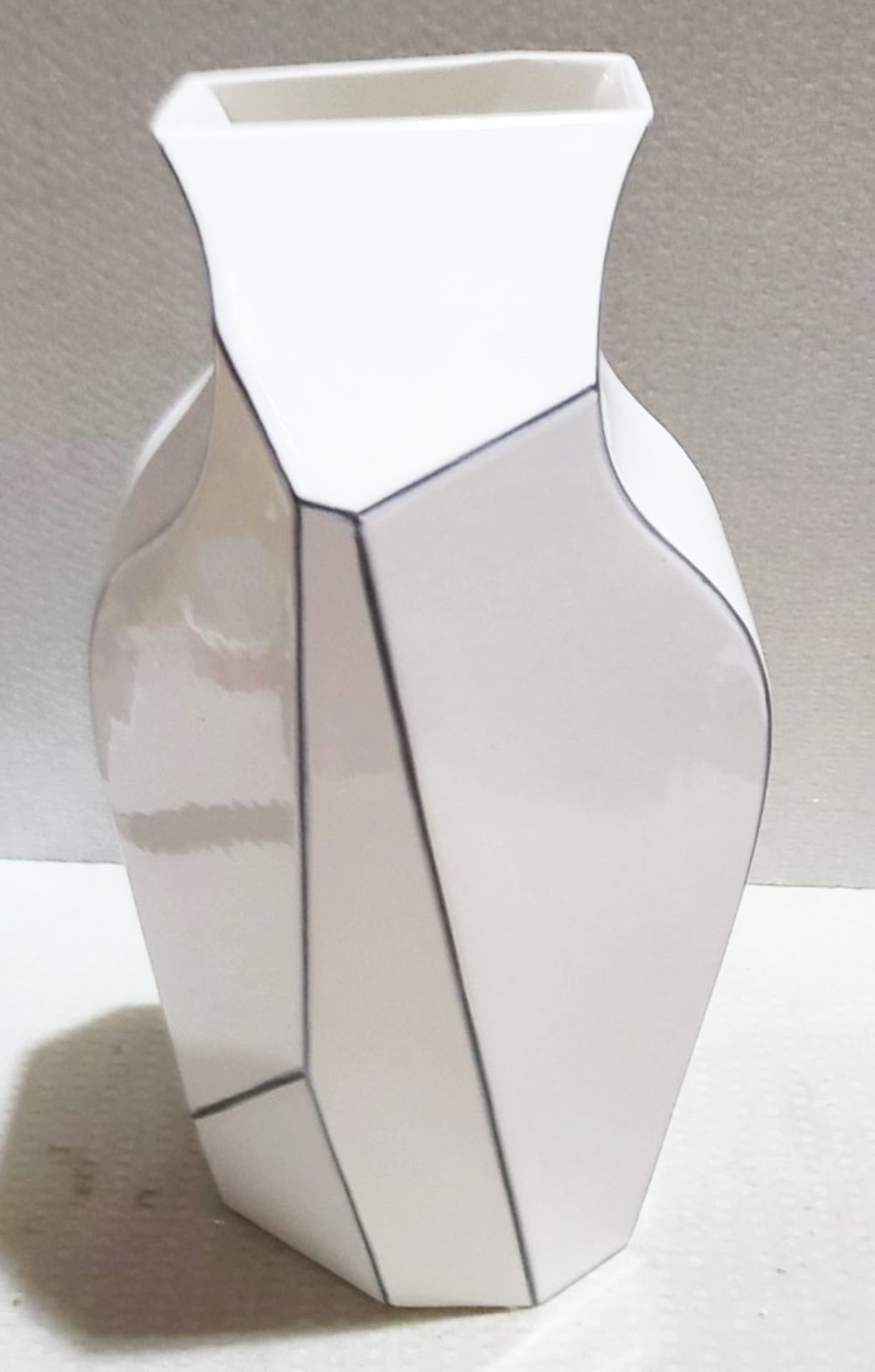 1 x LIGNE ROSET 'Polygon' Designer 50cm Enamelled & Moulded Earthenware Vase - RRP £137.00 - Image 5 of 7