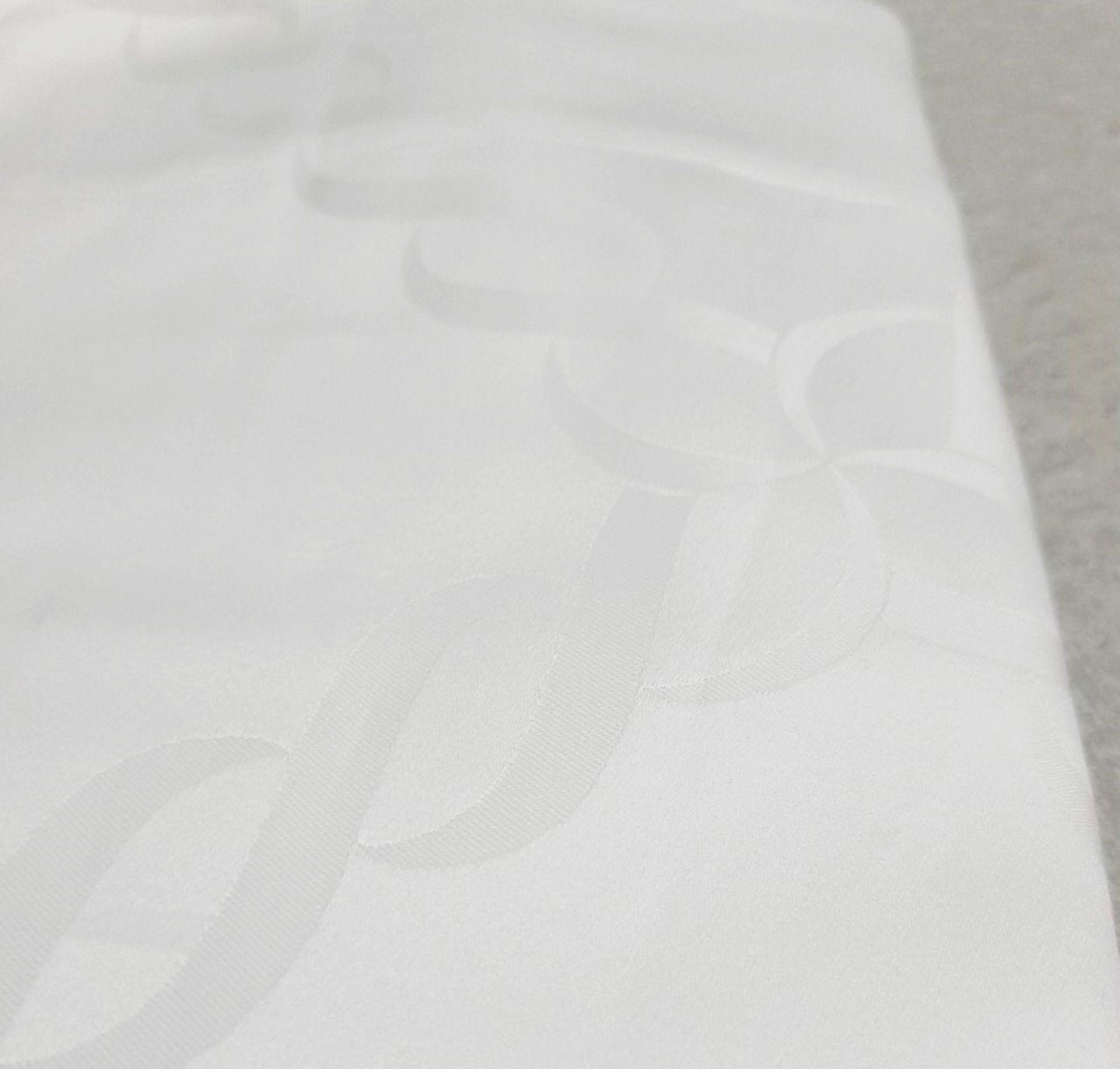 1 x PRATESI Treccia Italian Pillow Shams Made With Egyptian Cotton 65x65cm