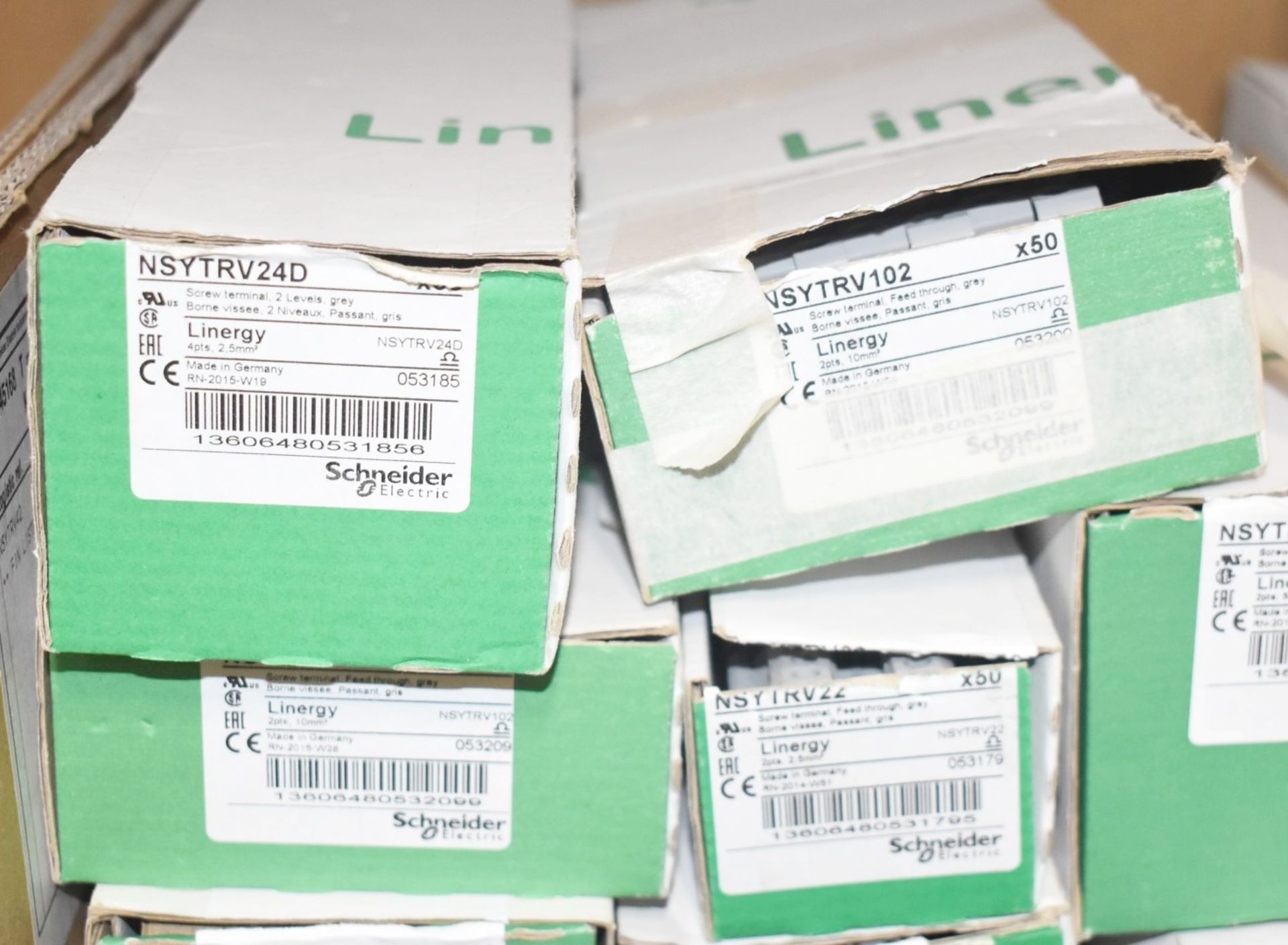 Approx 500 x Schneider Electric Screw Terminals Fuse / Feedthrough - Unused Boxed Stock - Image 6 of 6