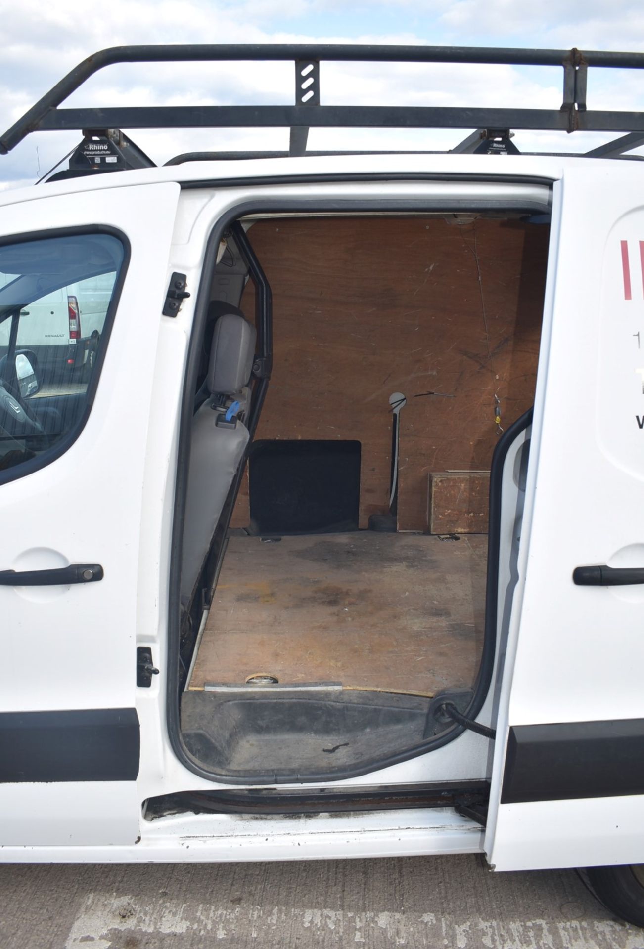 1 x Citroen Berlingo 625 Enterprise Van - Year 2013 - 5 Months MOT - Includes V5 and Key - Image 18 of 30