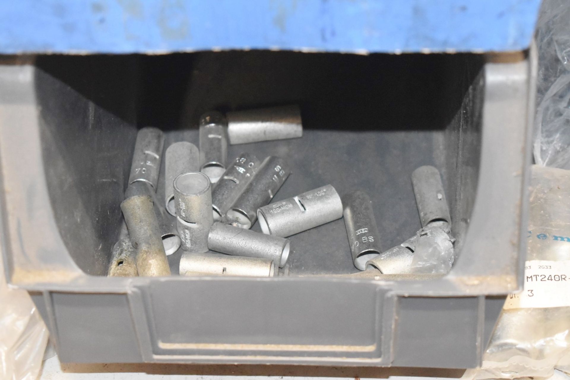 35 x Lindbins With Contents - Lugs, Glands, Pots & Seals, Through Connectors, Industrial Switches - Image 24 of 46