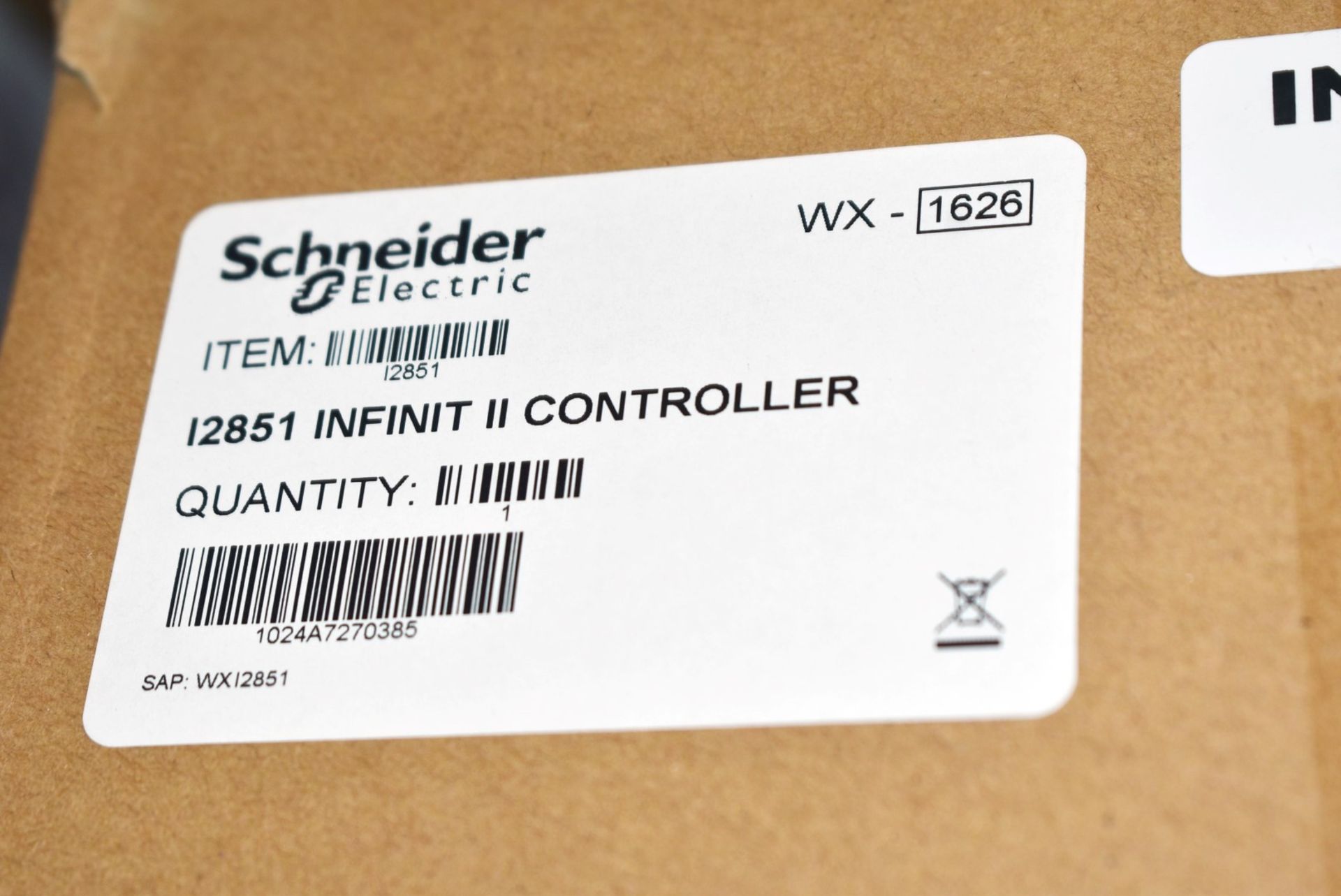 1 x Schneider Electric Andover Continuum i2851 Infinit II Controller - Unused Boxed Stock - Image 4 of 5