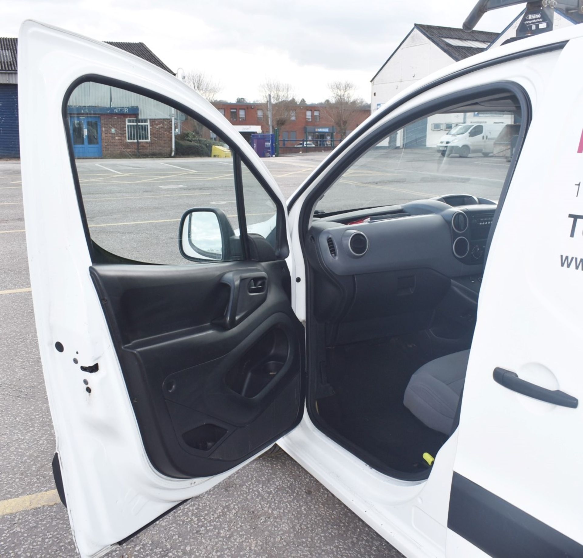 1 x Citroen Berlingo 625 Enterprise Van - Year 2013 - 5 Months MOT - Includes V5 and Key - Image 15 of 30