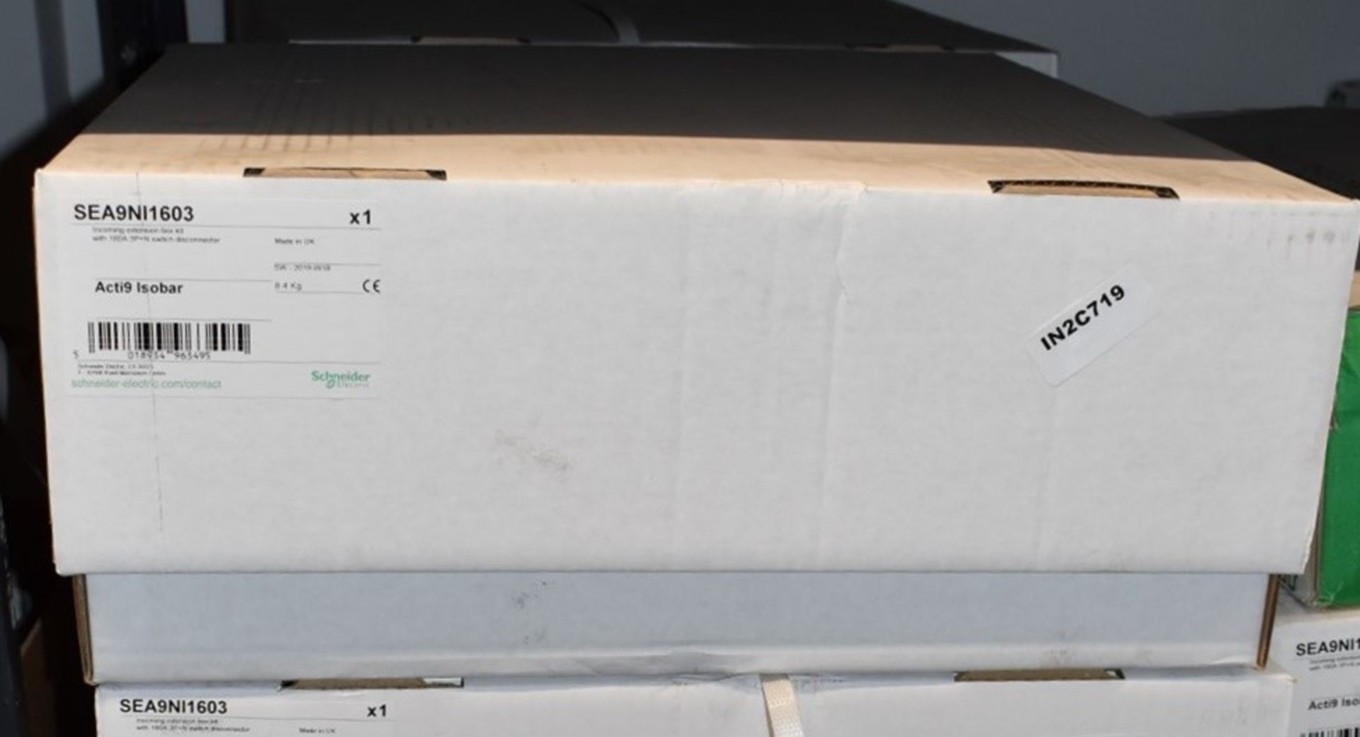 1 x Schneider Acti9 Isobar Incoming Extension Box Kit With 160A 3P+N Switch Disconnector SEA9NI1603 - Image 3 of 7
