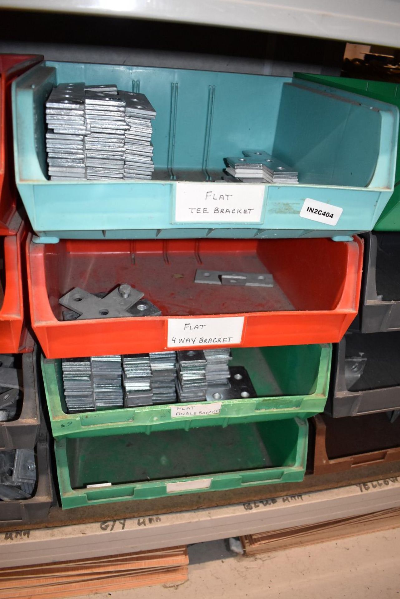20 x Large Linbins With Contents - Various Bolts, Zebs, Hex Nuts, T Brackets, Angle Brackets & More! - Image 9 of 16