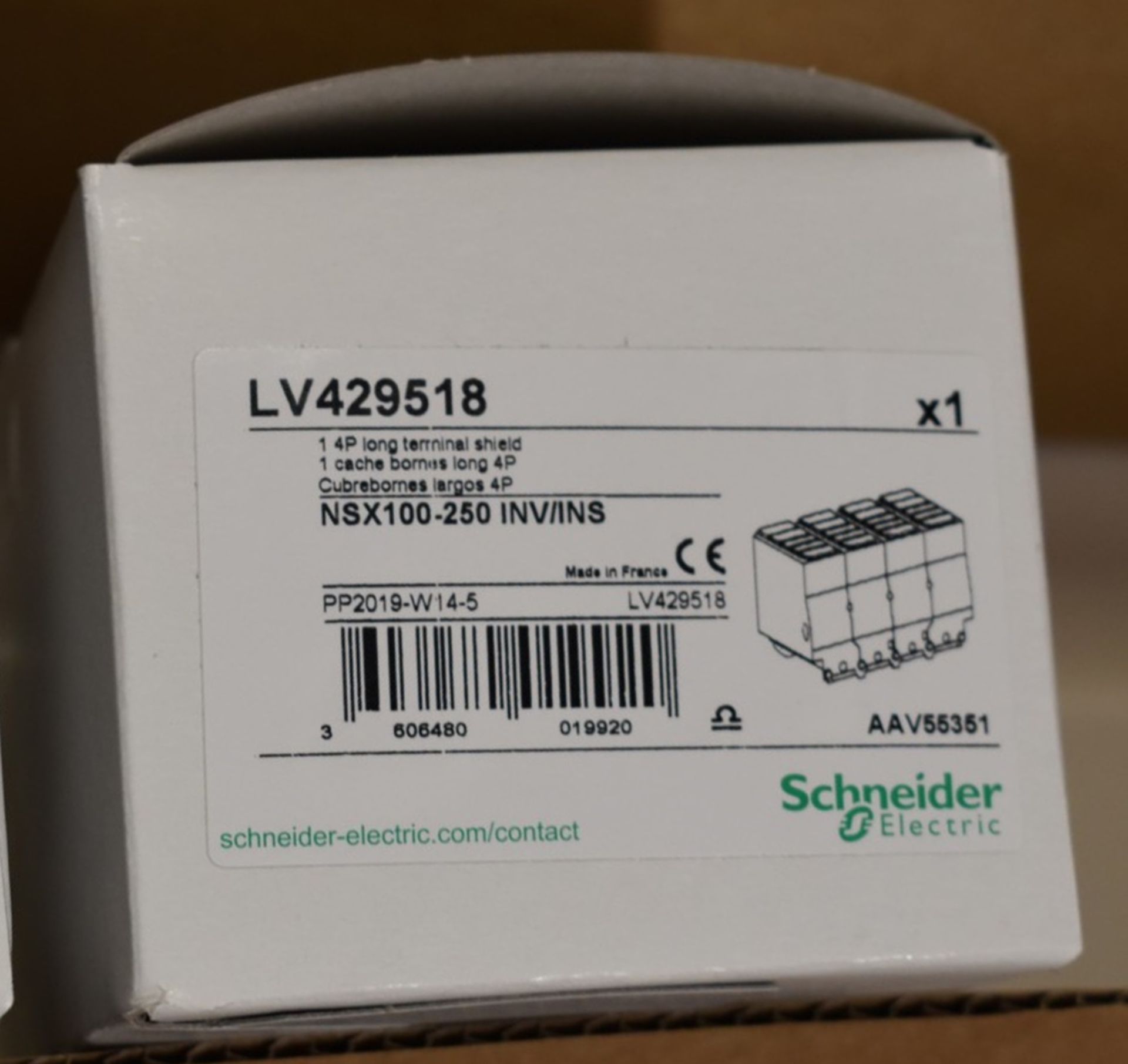 1 x Schneider Acti9 Isobar Incoming Extension Box Kit With 160A 3P+N Switch Disconnector SEA9NI1603 - Image 6 of 7