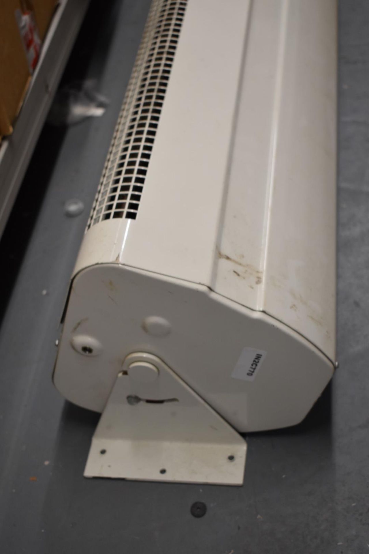 1 x Dimplex HAC60 Wall Mounted 6000w Heater and Fan - 230v - Image 2 of 4