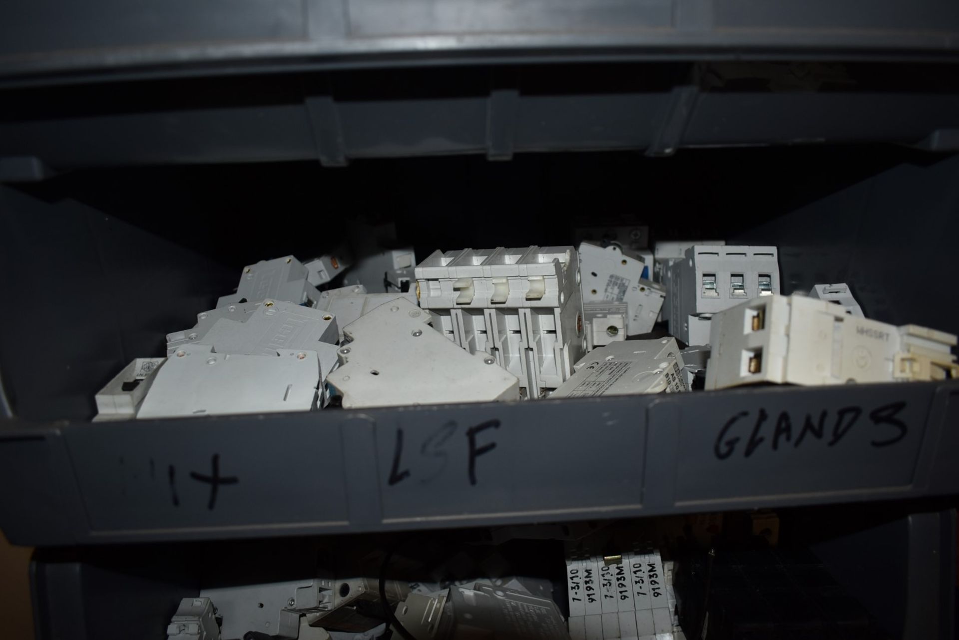 11 x Large Wide Linbins With Contents - Includes Assorted Circuit Breakers and More - Image 18 of 30