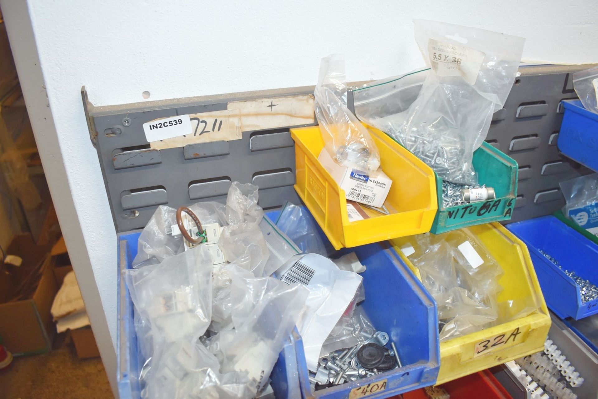 40 x Linbins With Contents - Screws, Nuts, Washes, Fixing Brackets, Strip Connects, Fuses and More - Image 17 of 24