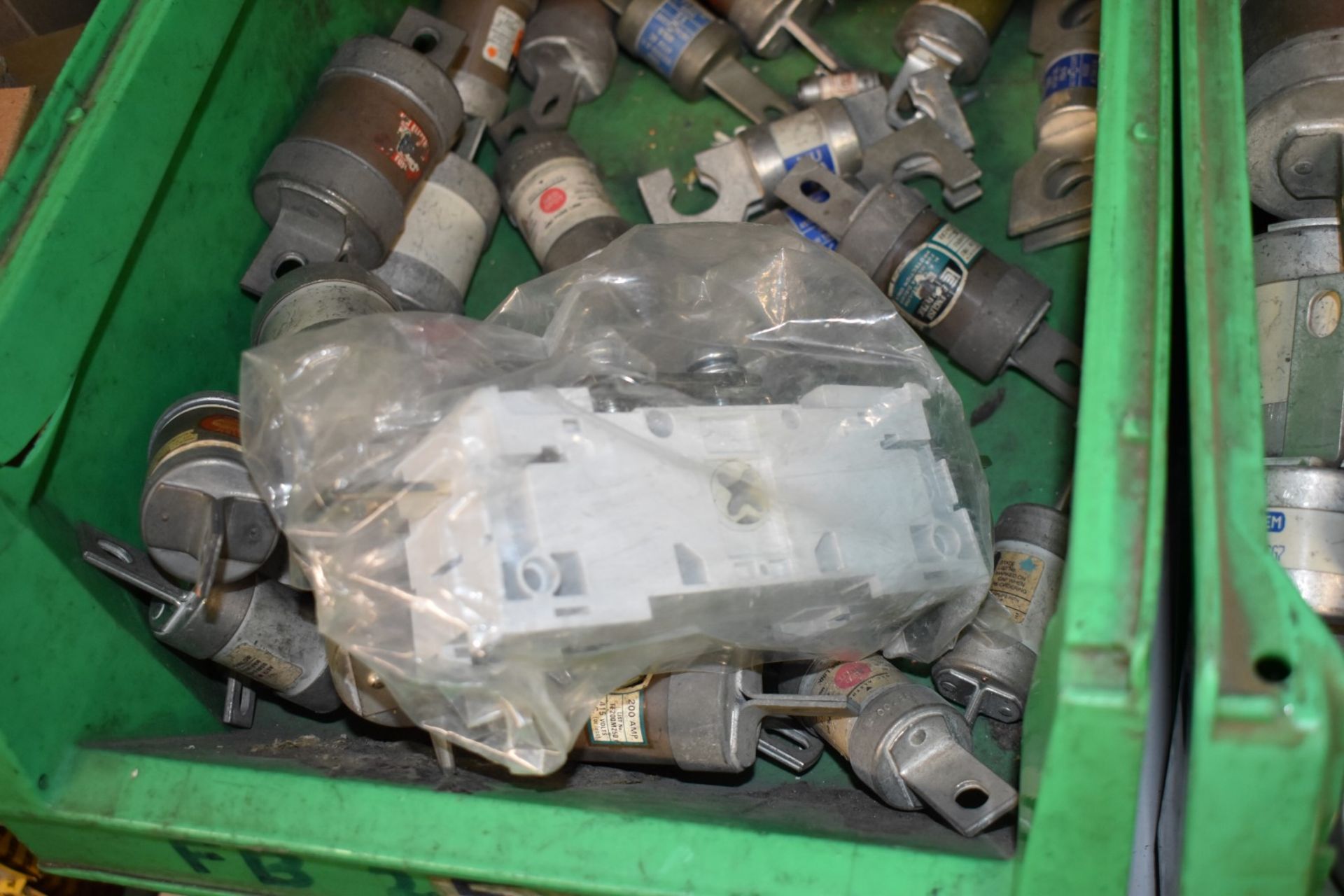 4 x Linbins With Contents - Includes Large Quantity of Industrial Fuses Plus Various Boxed Fuses - Image 12 of 13