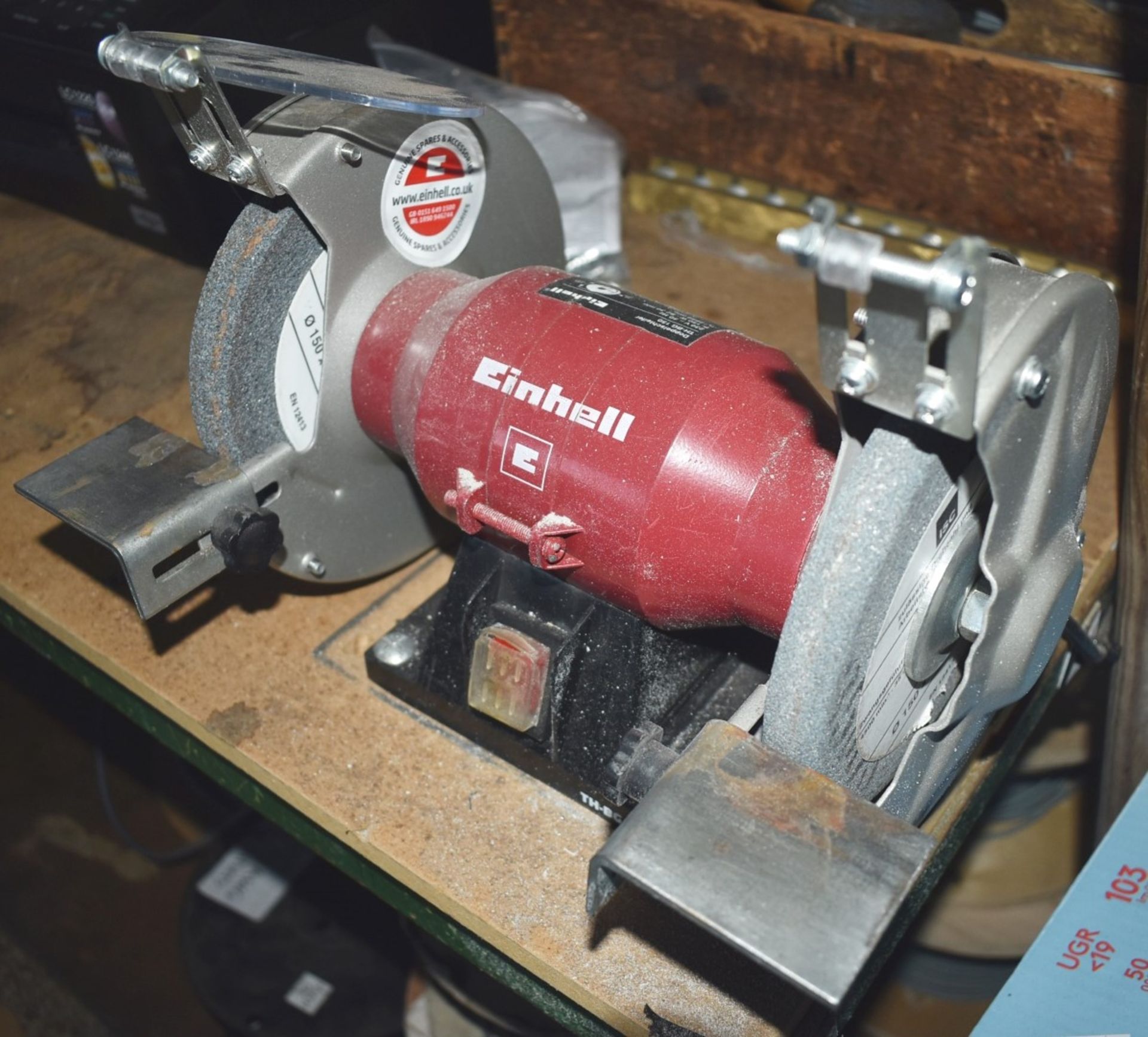 1 x Einhell TH-BG 150 Bench Grinder - 2980 RPM, 150mm x 16mm Coarse and Fine Grinding Wheels - Image 2 of 3