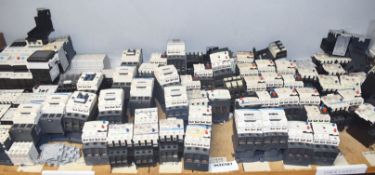Approx 100 x Thermal Overload Relays - Brands Include Siemens Sirius and Schneider Electrics