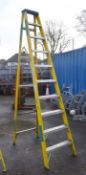 1 x Fibreglass Site Ladder With 9 Treads - Suitable For Working Around Thermal or Electrical Dangers