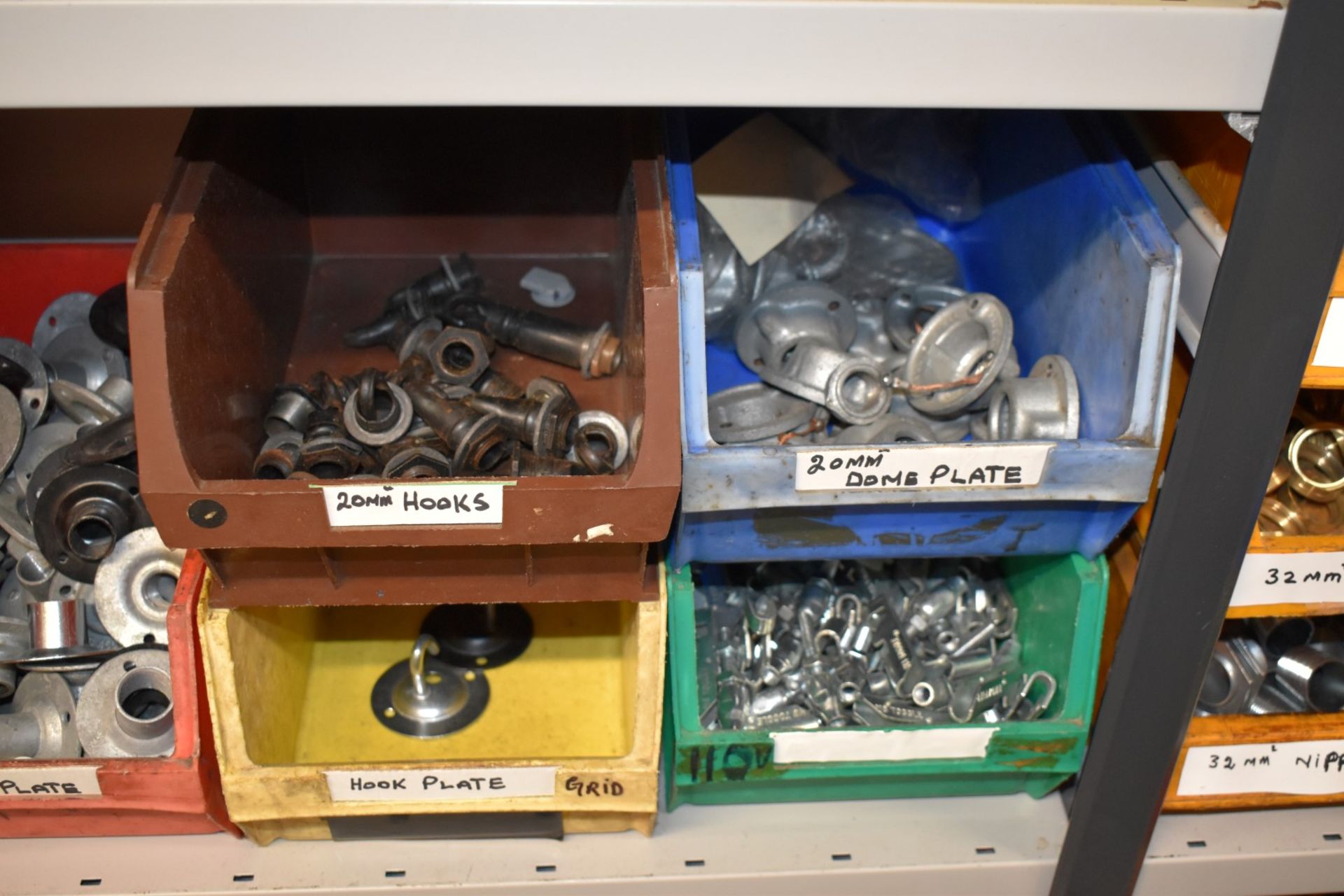 31 x Linbins With Contents - Includes Bushes, Locknuts, Grommets, Dome Plates, Bull Dogs, End Caps - Image 9 of 14