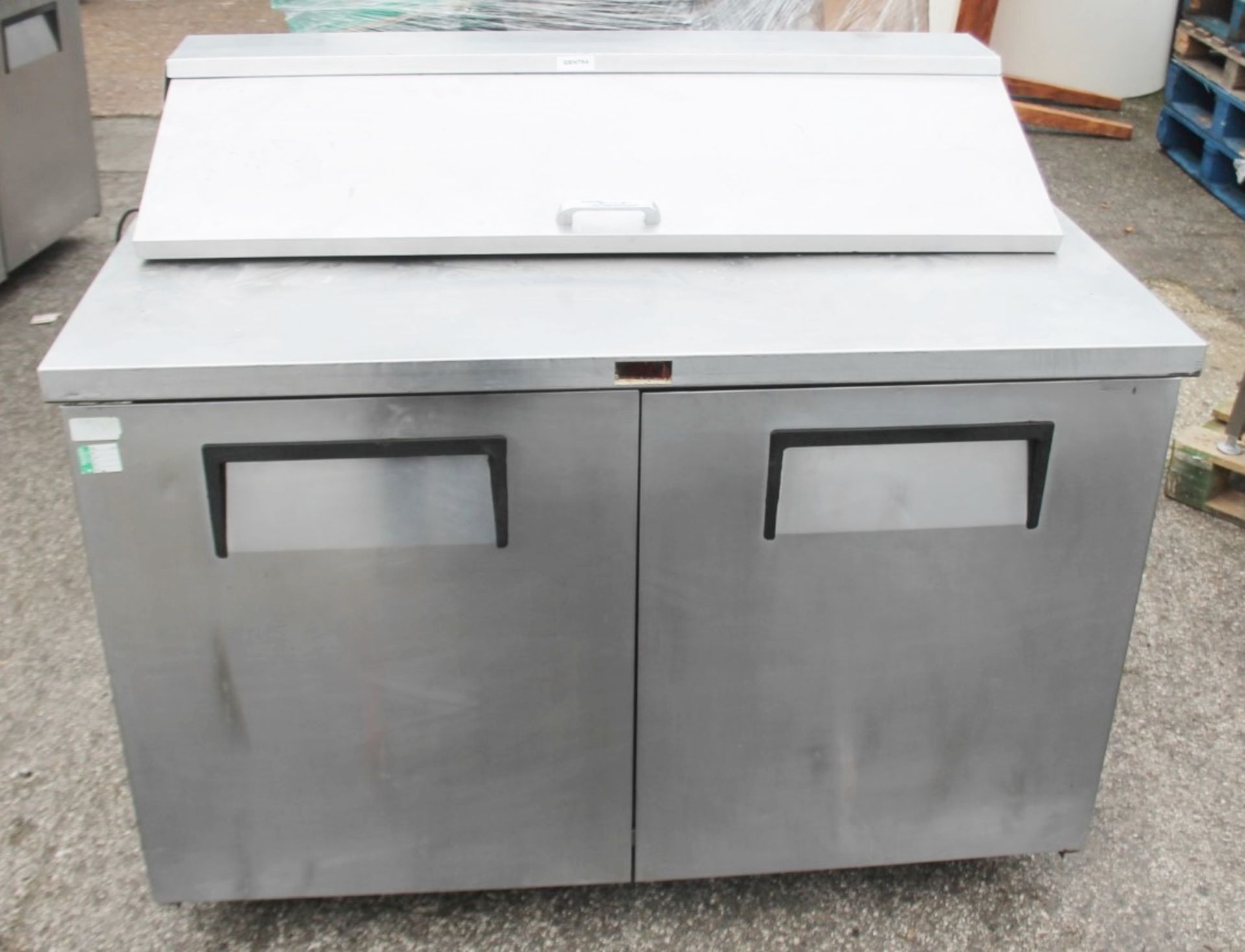 1 x Commercial Refrigerated Counter In Stainless Steel - Ref: GEN764 WH2 - CL811 BEL - Location: - Image 4 of 7