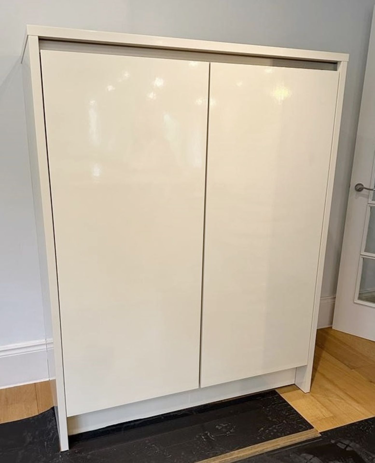 1 x Stunning SIEMATIC Luxury Fitted Handleless Kitchen In Cream, With Marble - Image 7 of 41