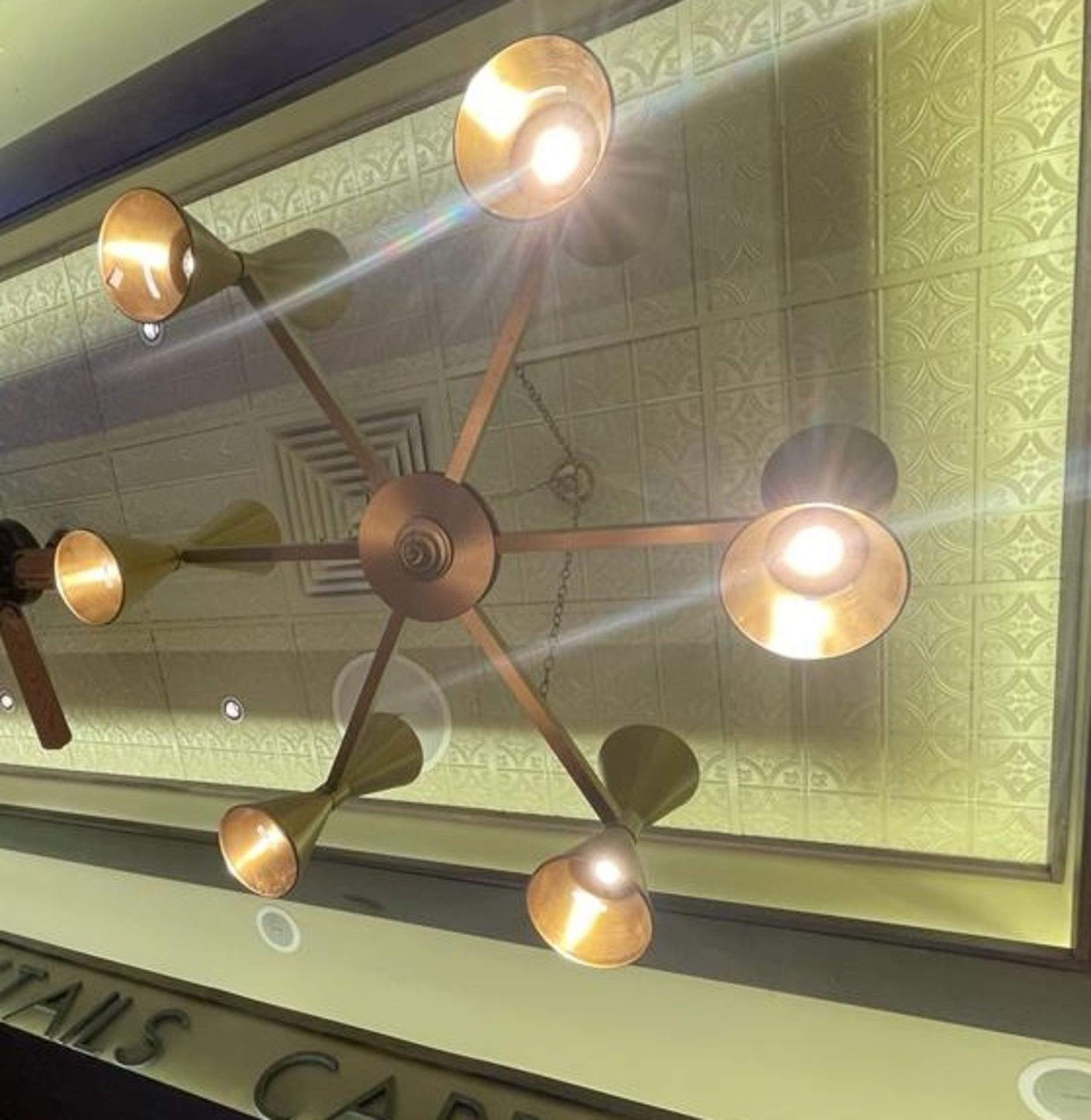 1 x Commercial 6-Arm Ø1-Metre Chandelier Ceiling Light - From a Popular American Diner - CL809 WH2 - - Image 2 of 2