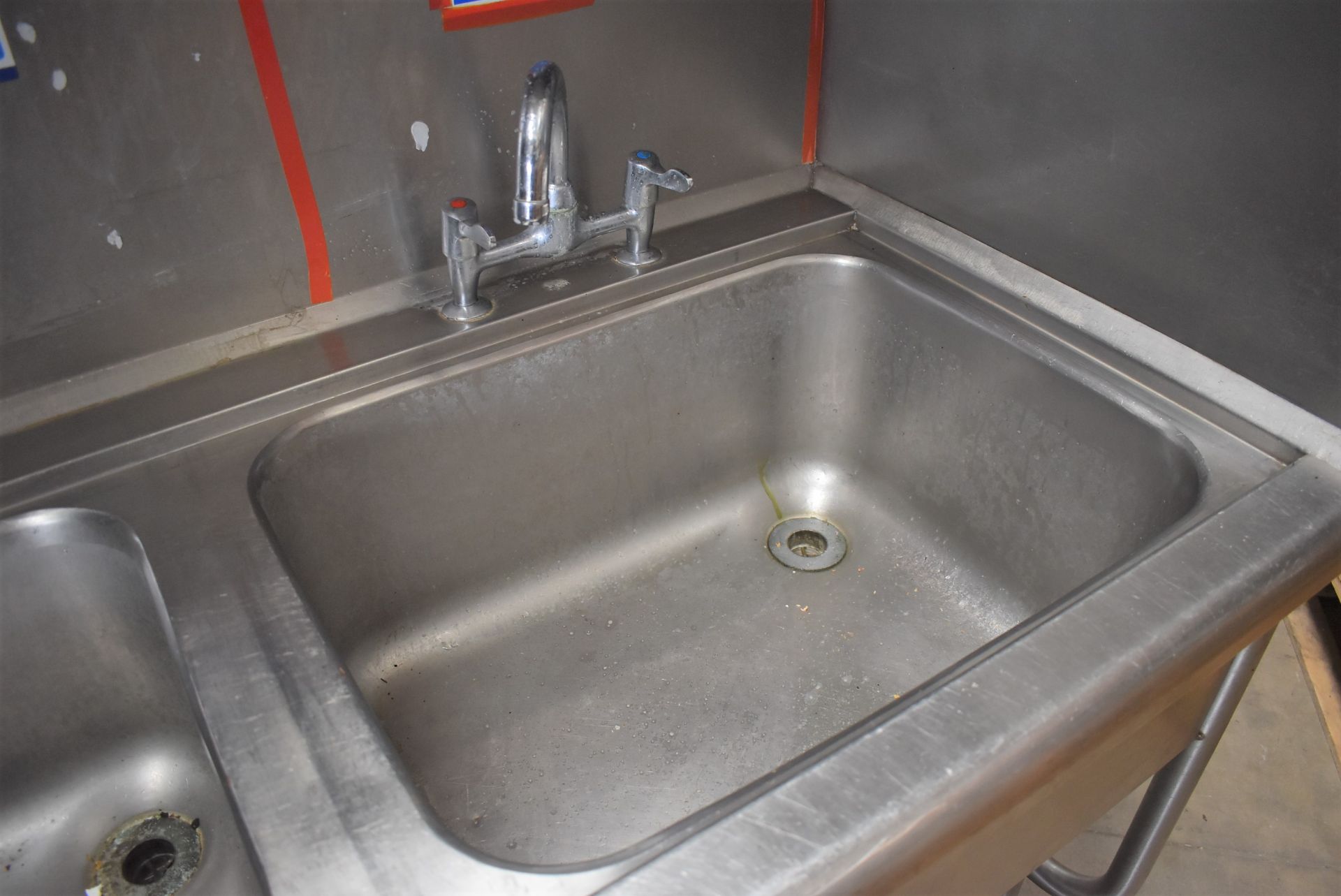 1 x Stainless Steel Twin Sink Wash Unit With Mixer Taps and Splash Back Surround - Width: 125 cms - Image 5 of 11