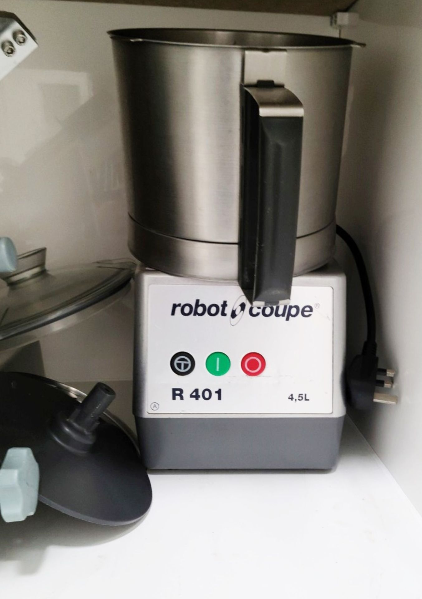 1 x ROBOT COUPE 700W Motor Food Processor With A Vegetable Food Prep Attachment 4.5L Capacity R401 - Image 3 of 6