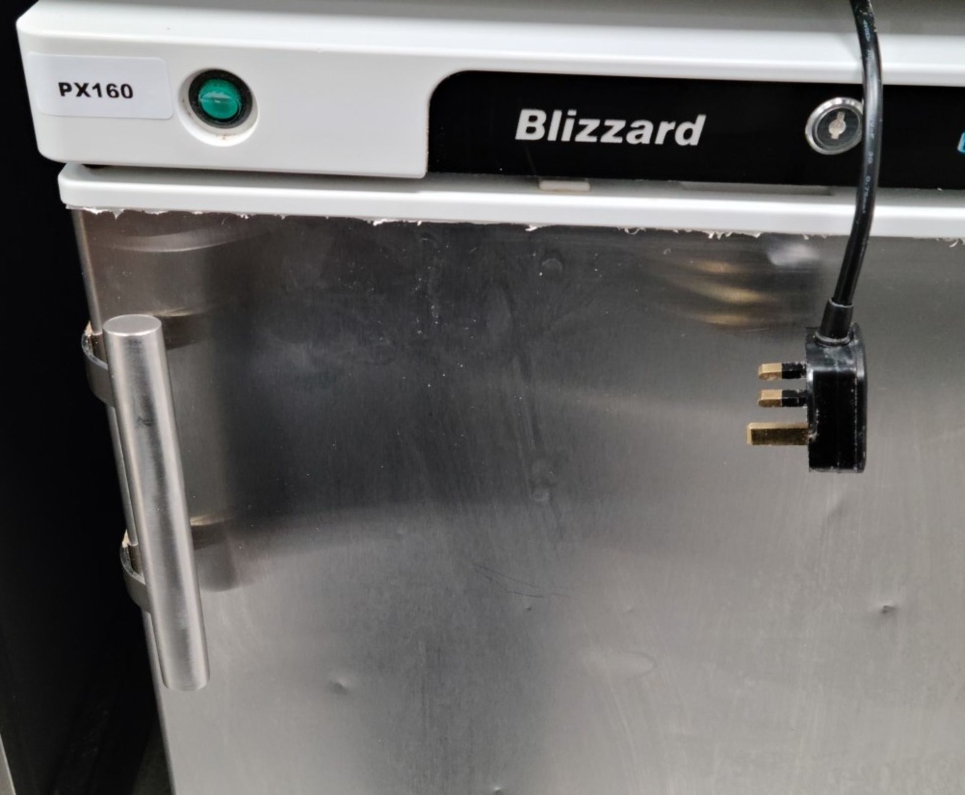 1 x BLIZZARD Efficient Stainless Steel Under Counter Storage Freezer 84cm x 60cm - Image 3 of 6