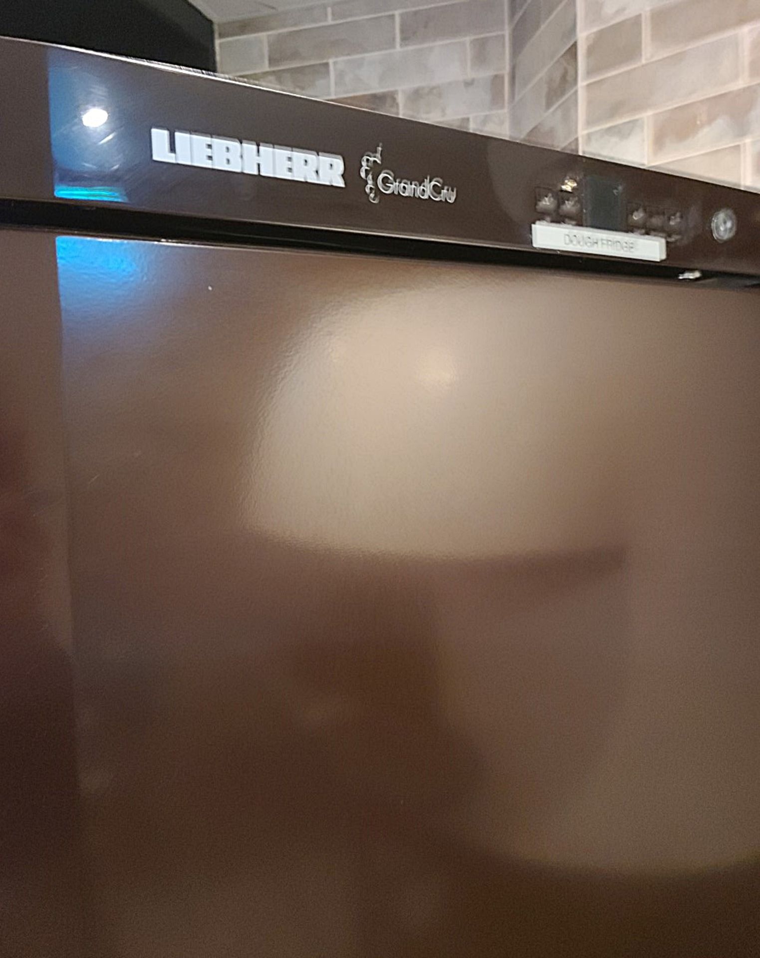 1 x LIEBHERR 'GandCru' Single Zone Wine Fridge For Wine or Proving Dough 5-20C - Image 4 of 11