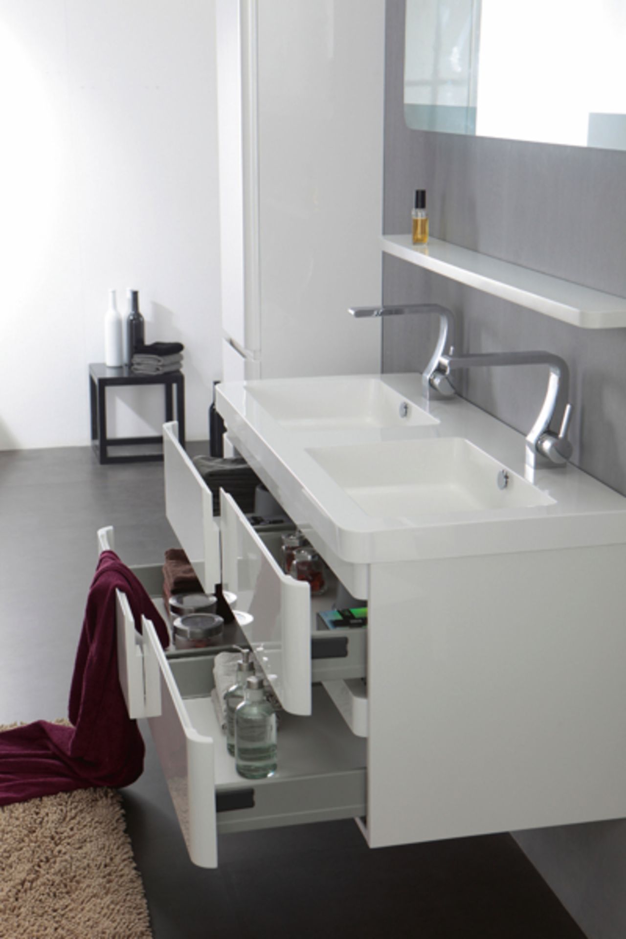 1 x Austin Bathrooms URBAN 1000 Wall Mounted Bathroom Vanity Unit With MarbleTECH Basin - RRP £890 - Image 3 of 6