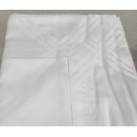1 x PRATESI Copripiumino Jacquard White Pillow Sham (50x75cm)