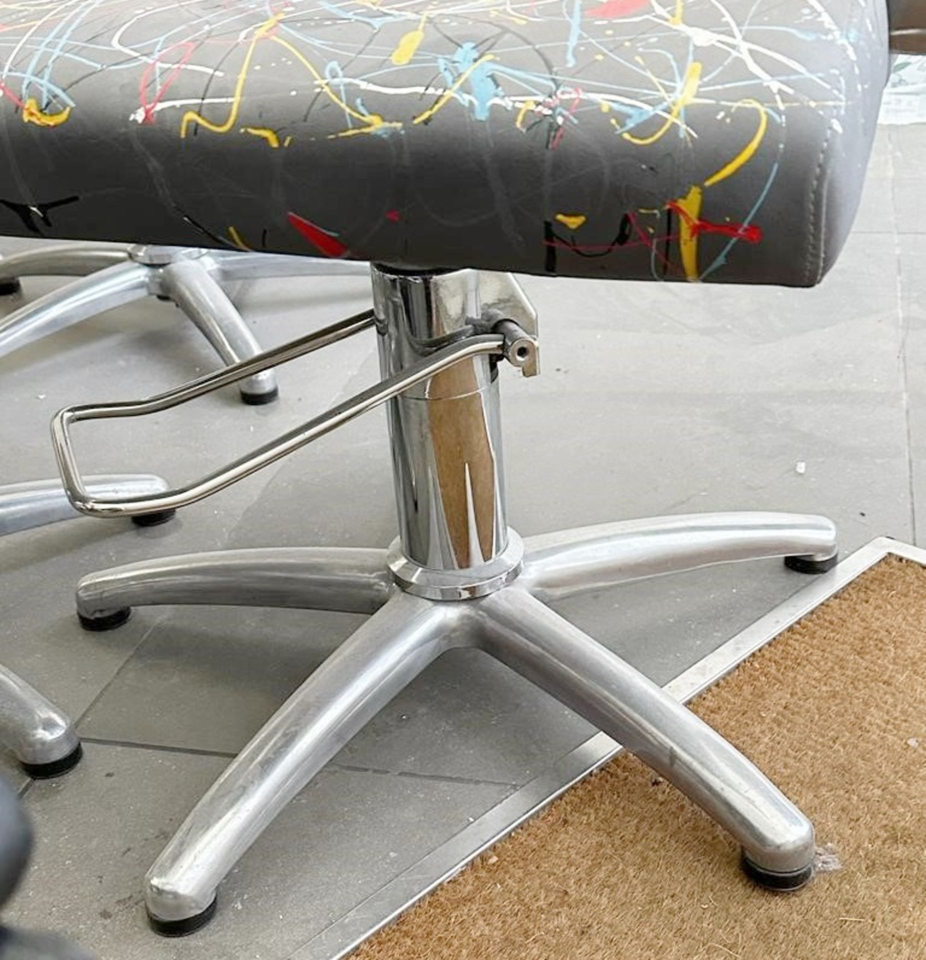 1 x REM Leather Stylist Chair Featuring Especially Commissioned Abstract Paintwork By A Renowned - Image 3 of 6